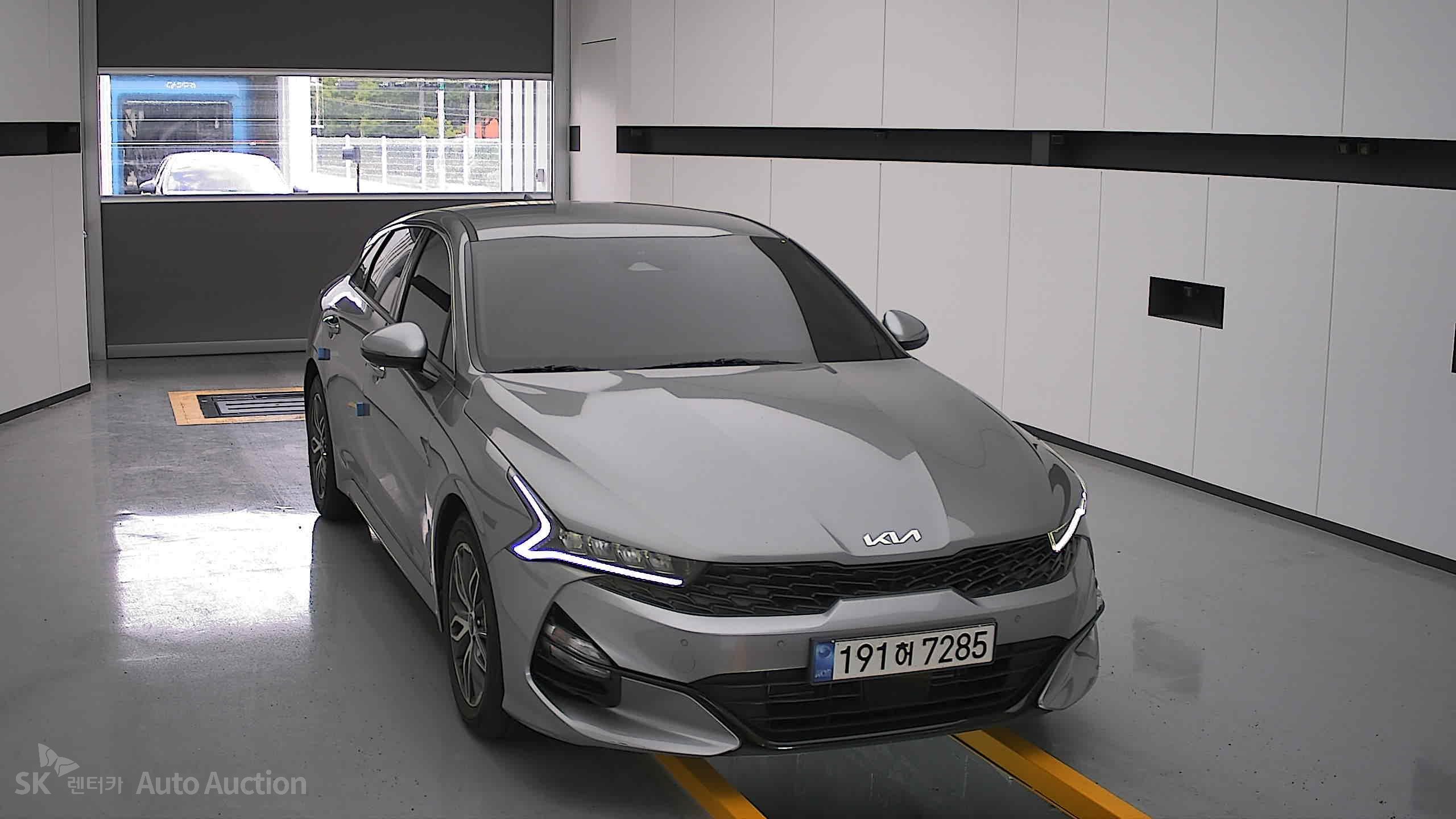 2023 - kia k5