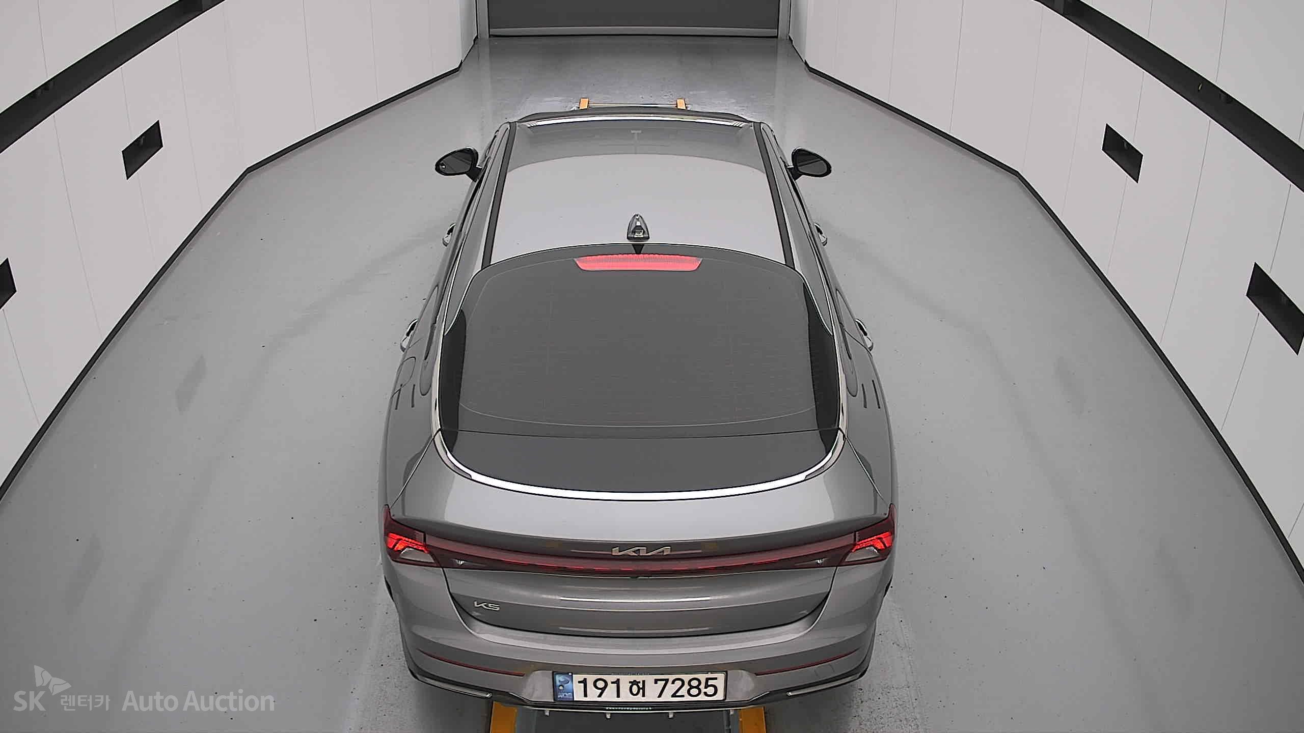 2023 - kia k5