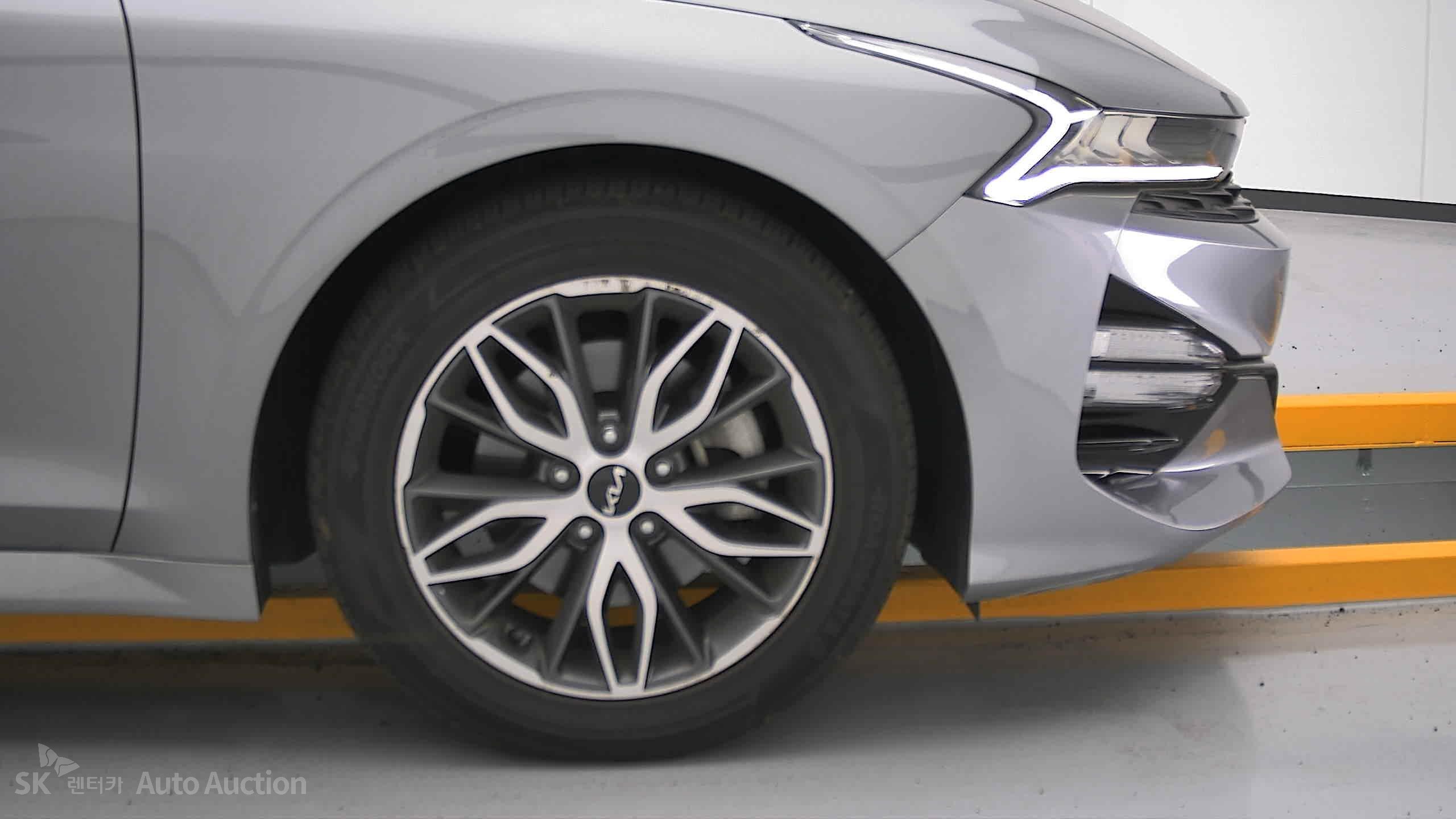 2023 - kia k5