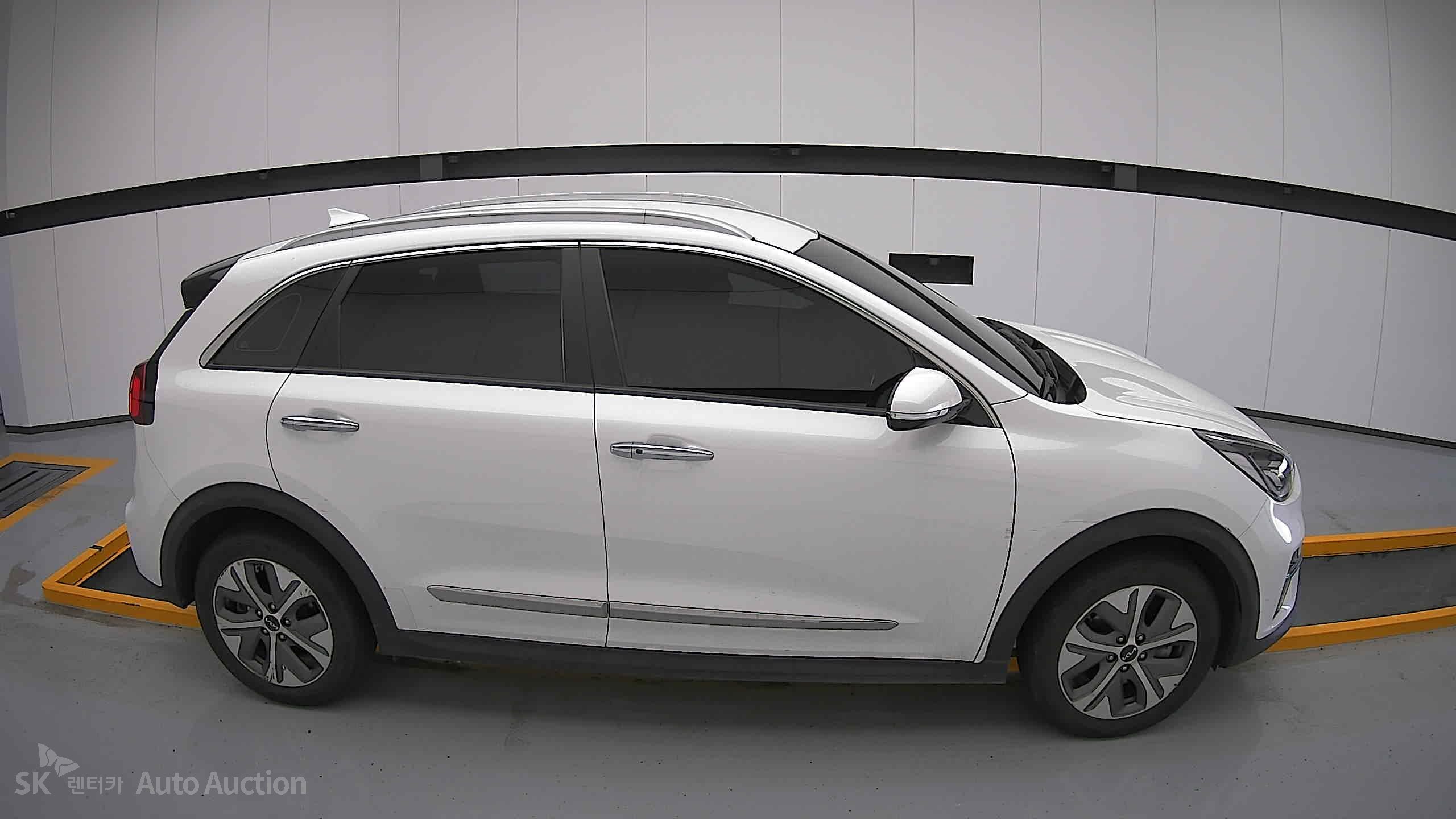 2022 - kia niro