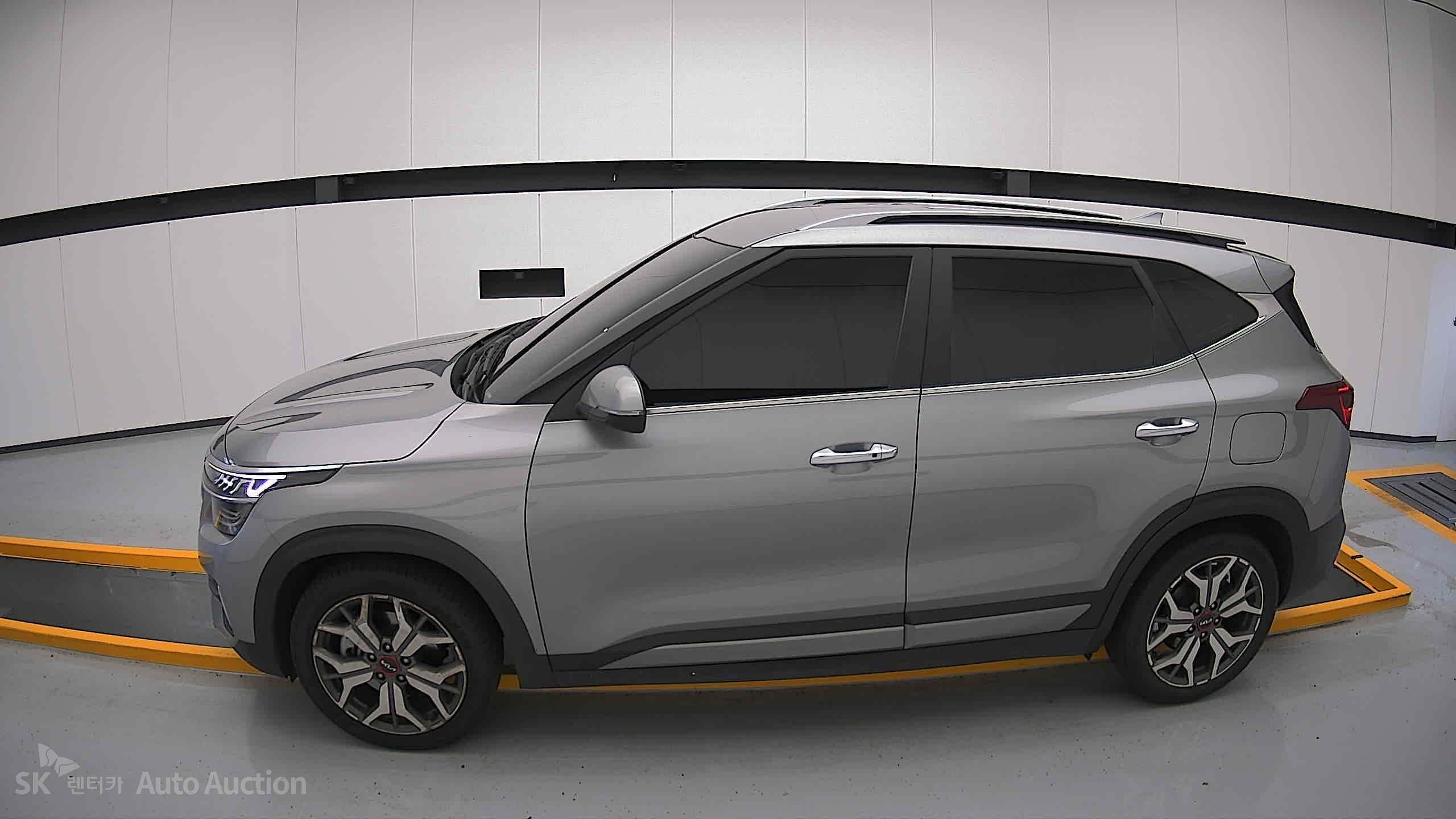 2023 - kia seltos