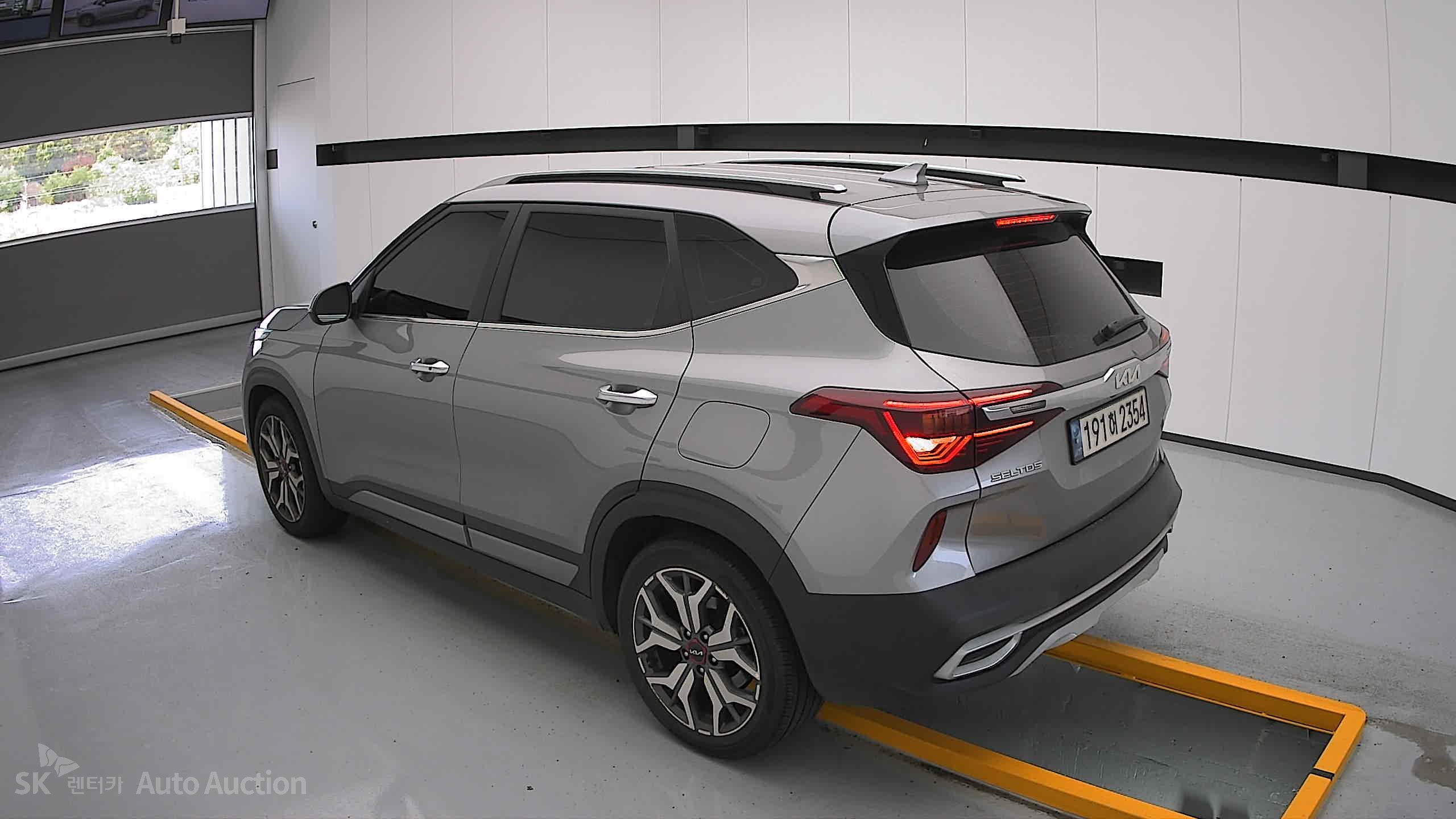 2023 - kia seltos