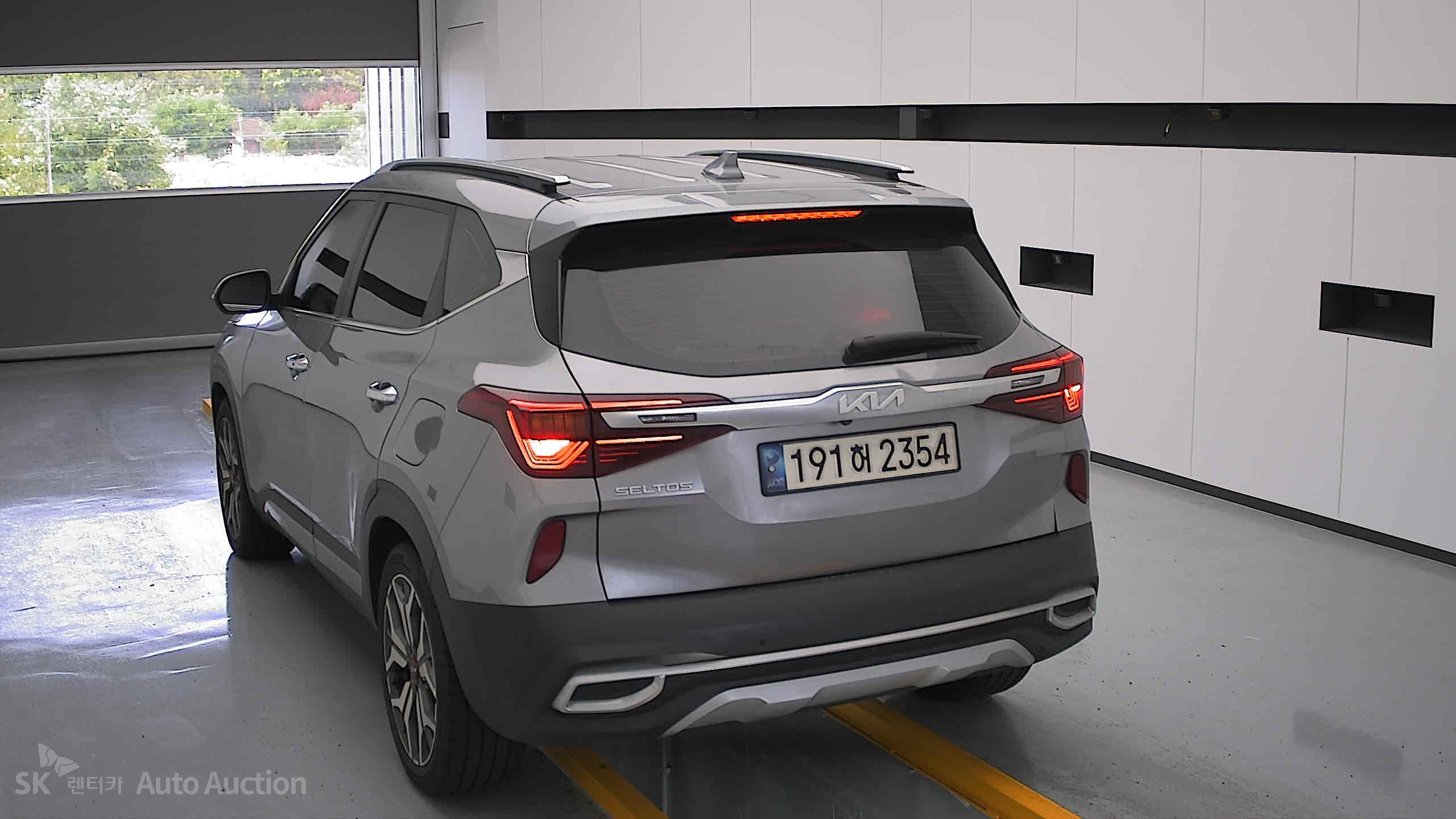 2023 - kia seltos