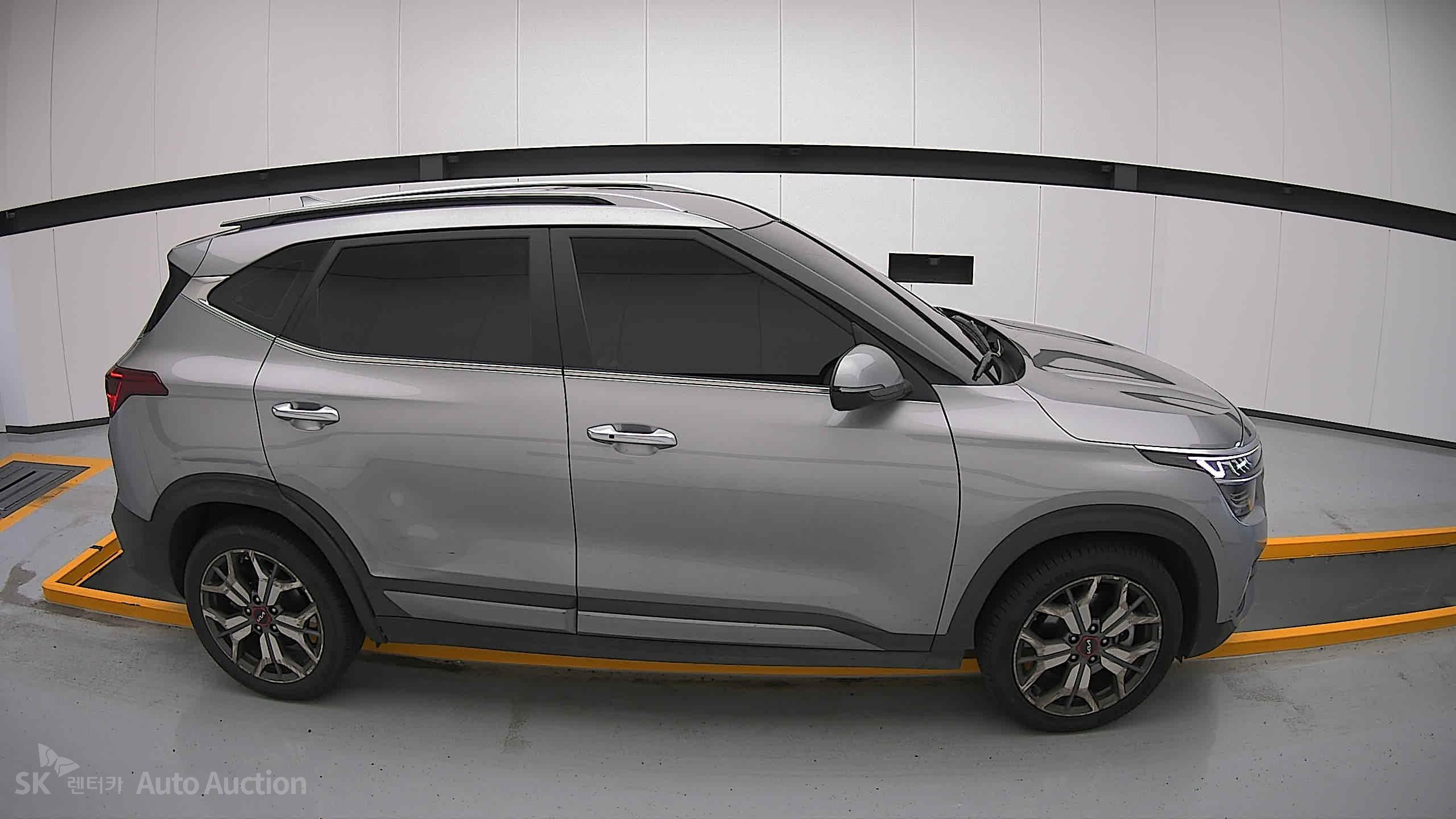 2023 - kia seltos