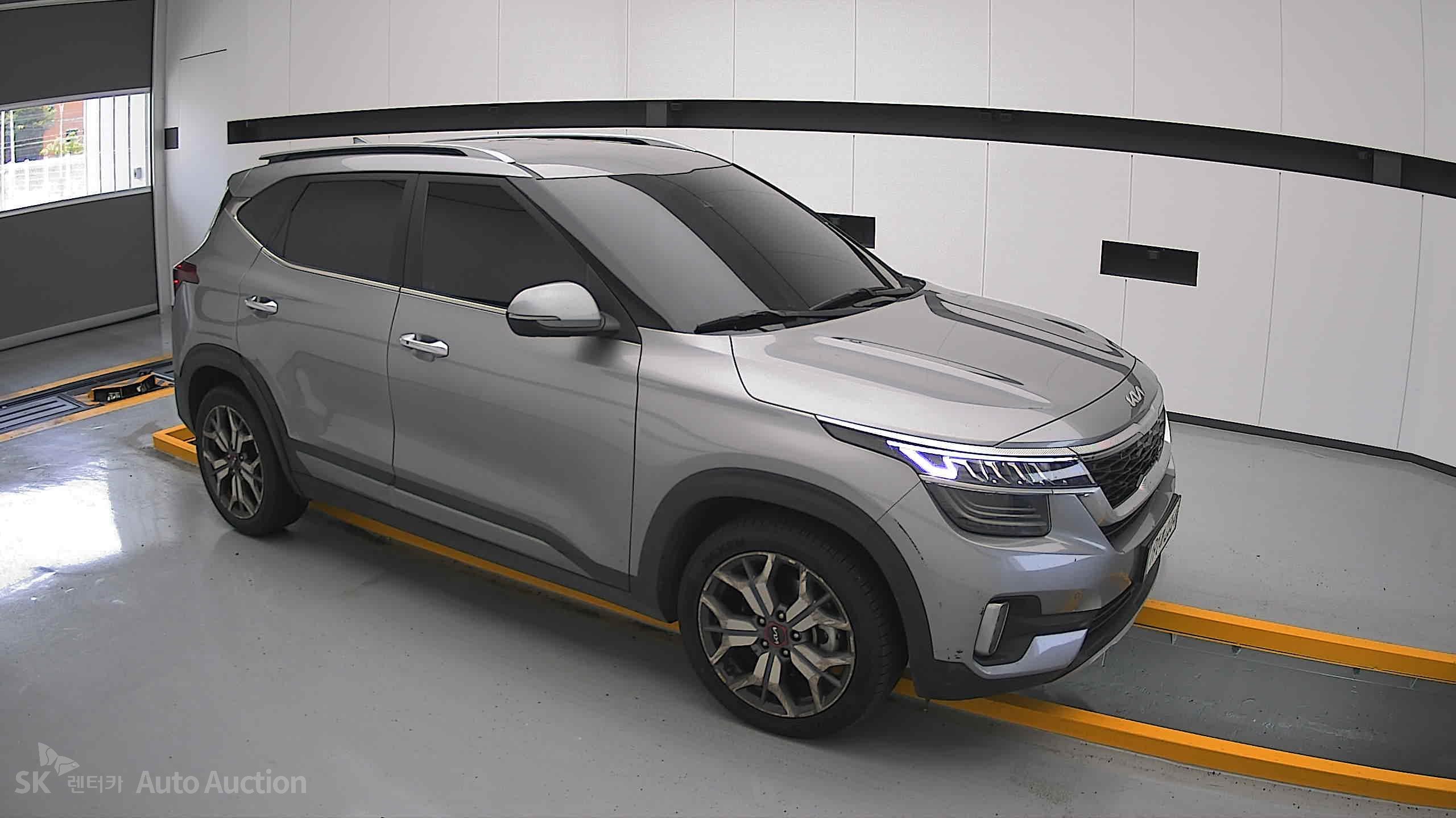 2023 - kia seltos