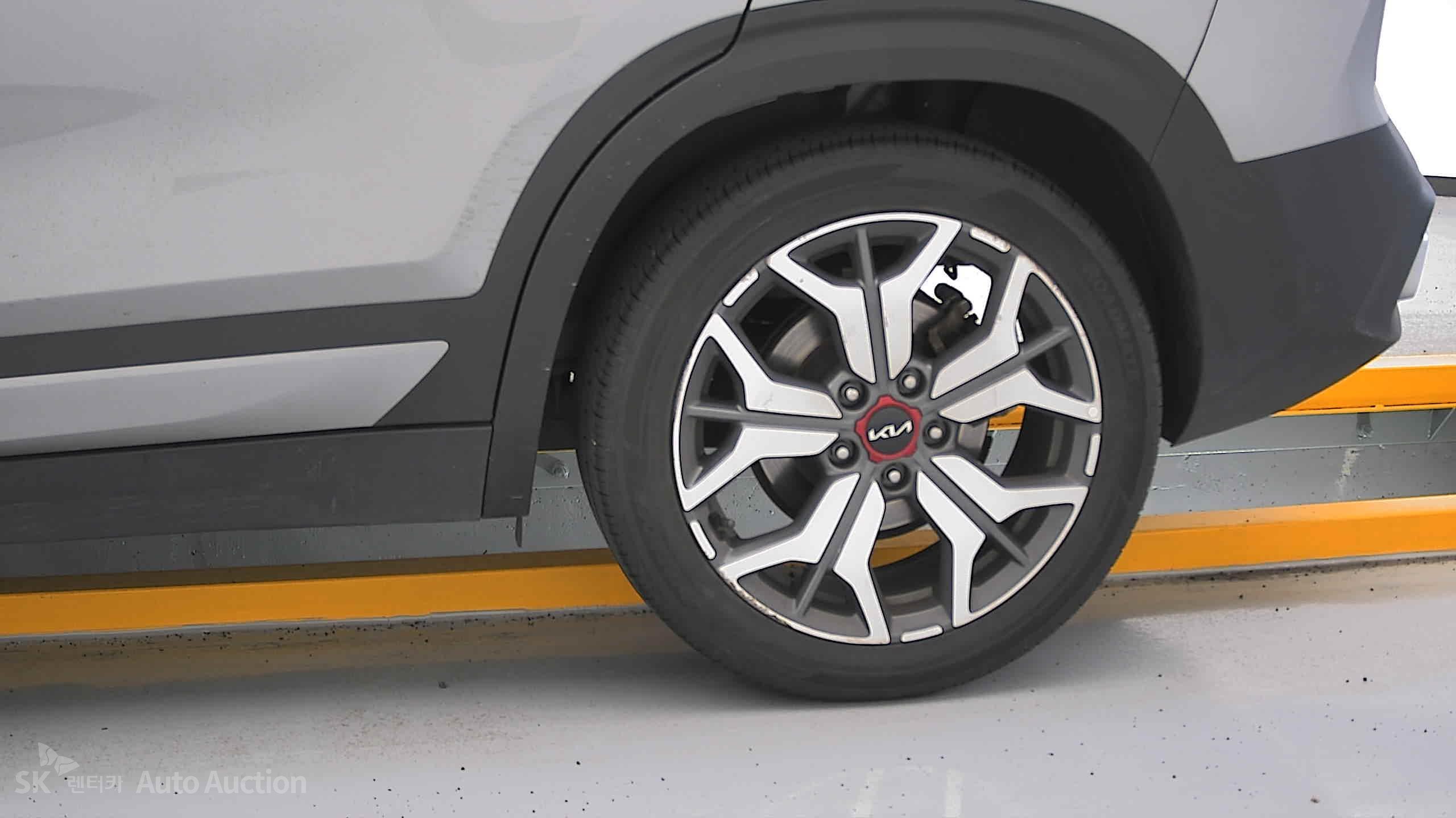 2023 - kia seltos