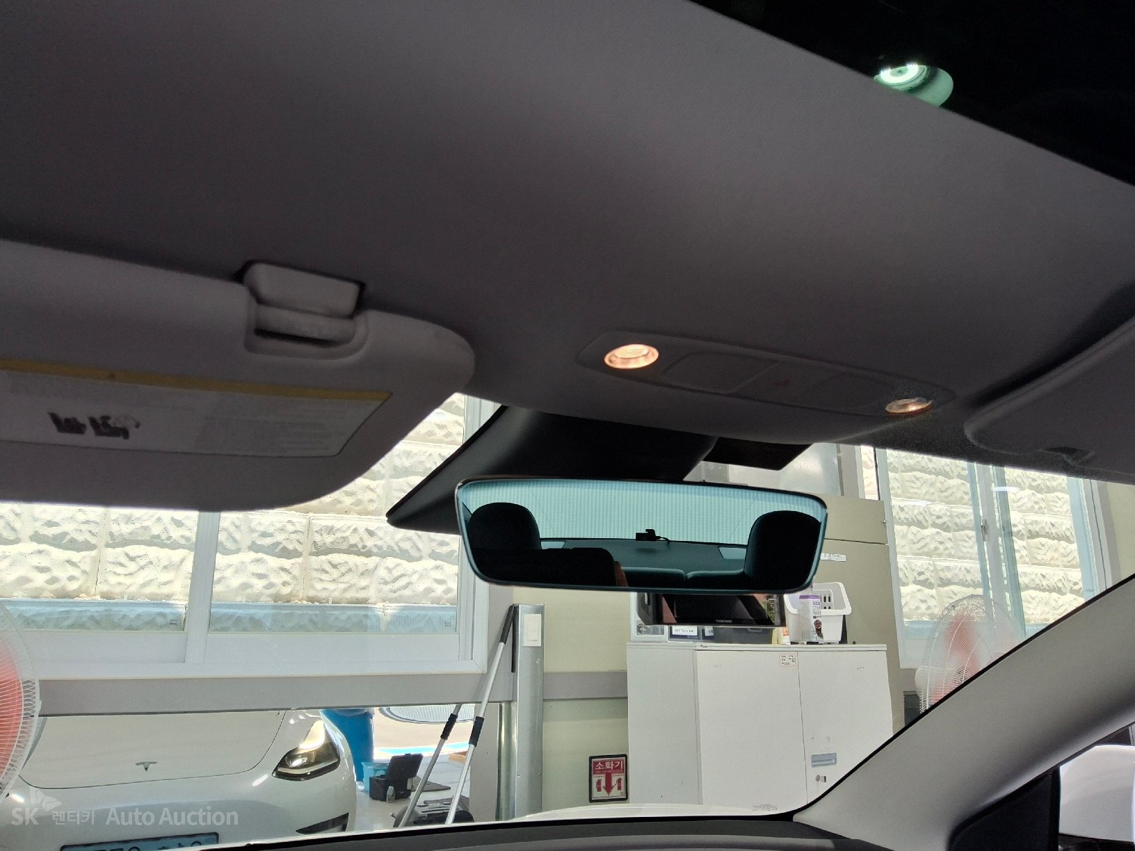 2021 - tesla model 3