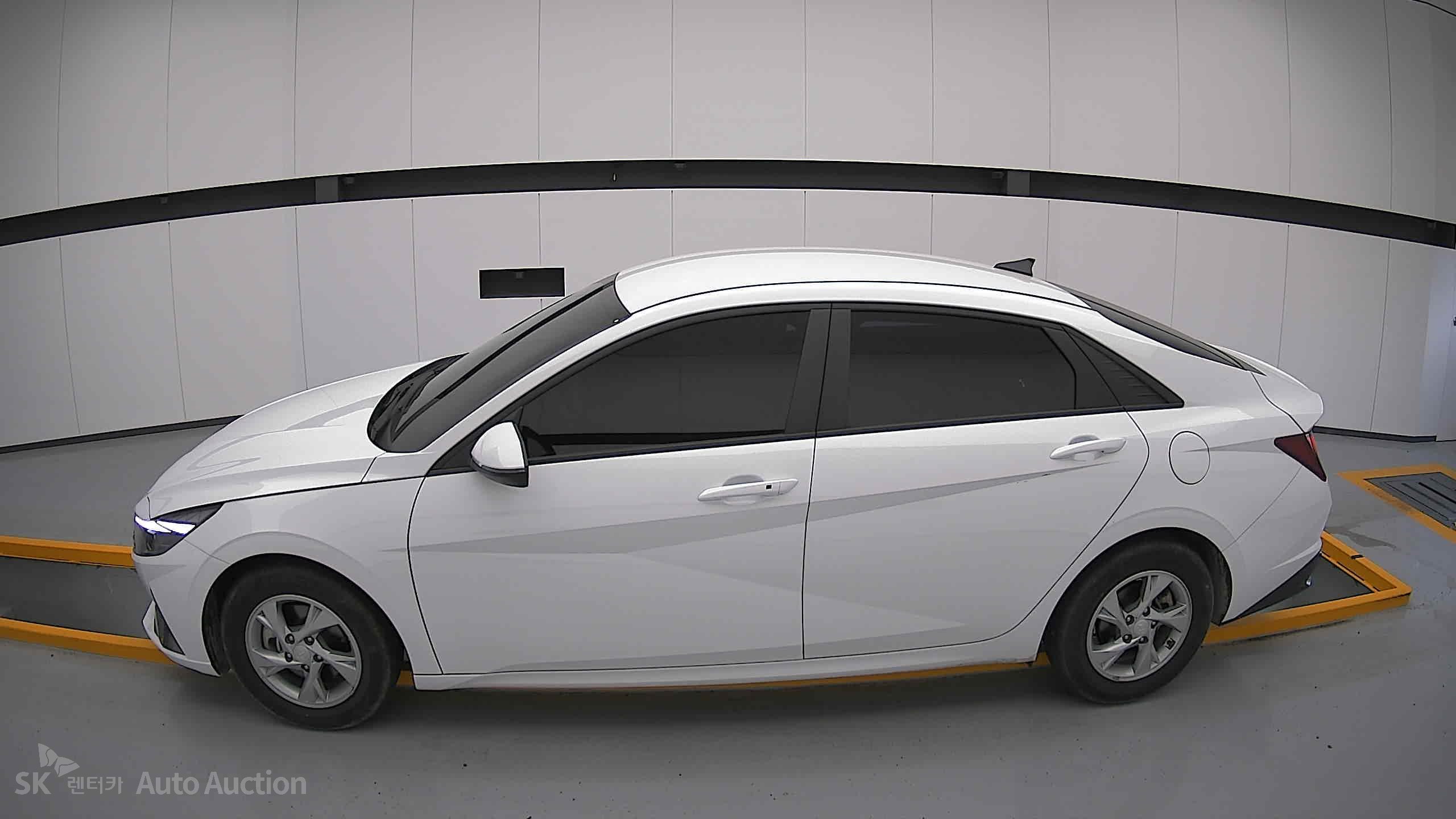 2023 - hyundai avante