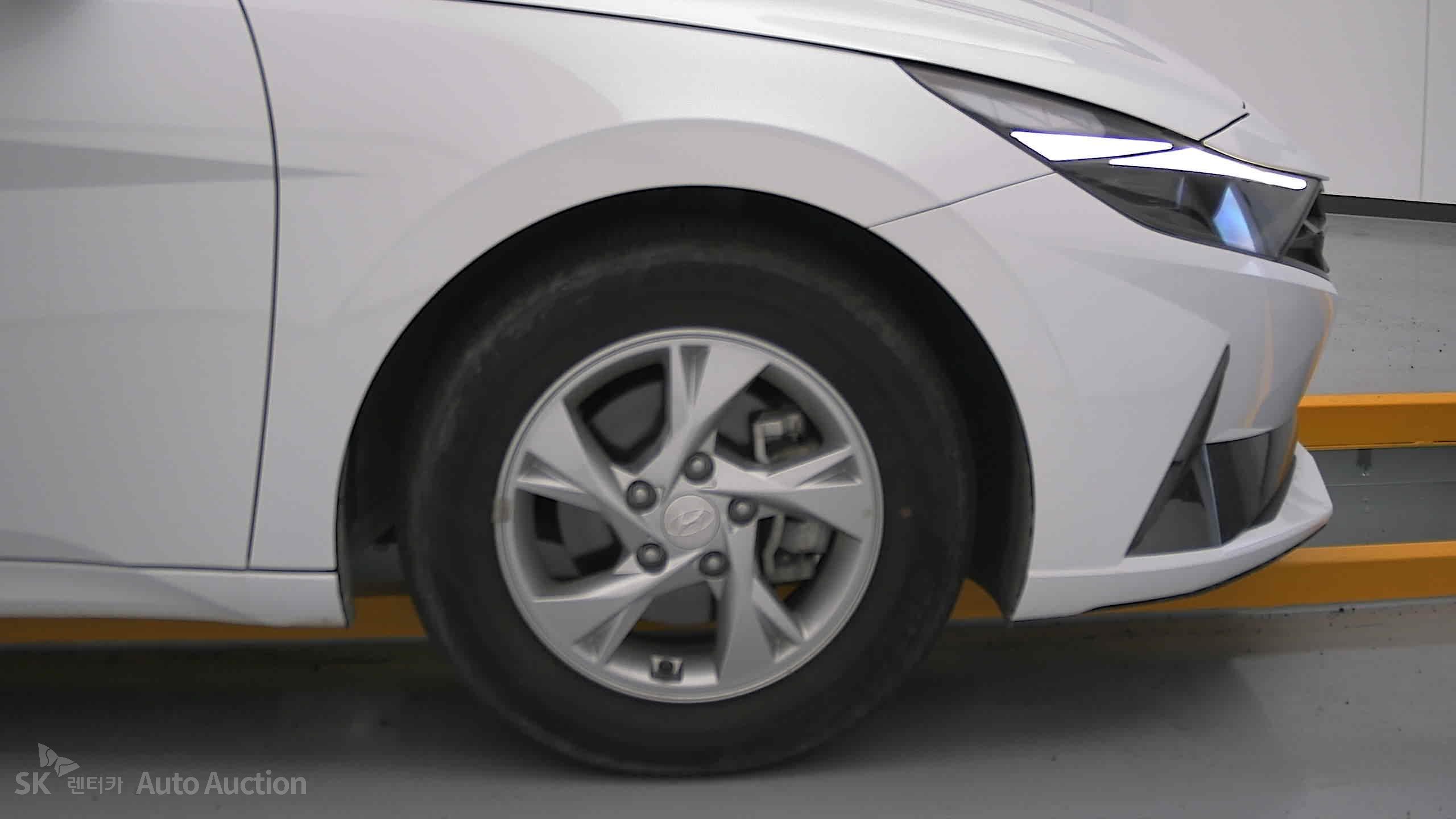 2023 - hyundai avante