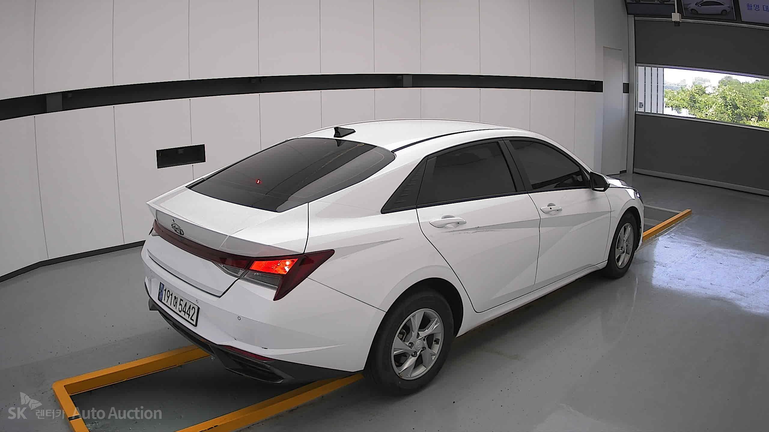 2023 - hyundai avante