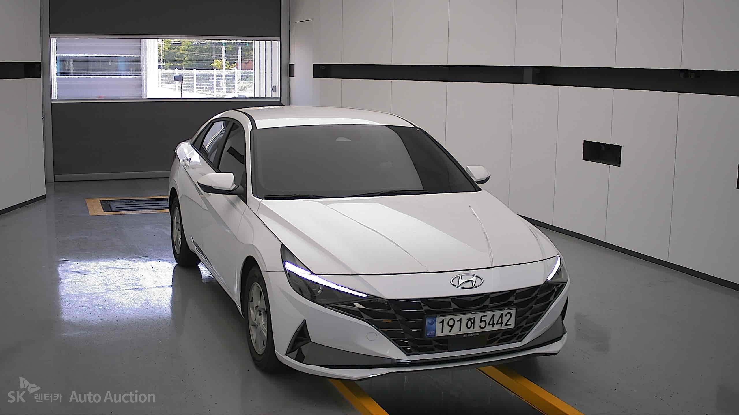 2023 - hyundai avante