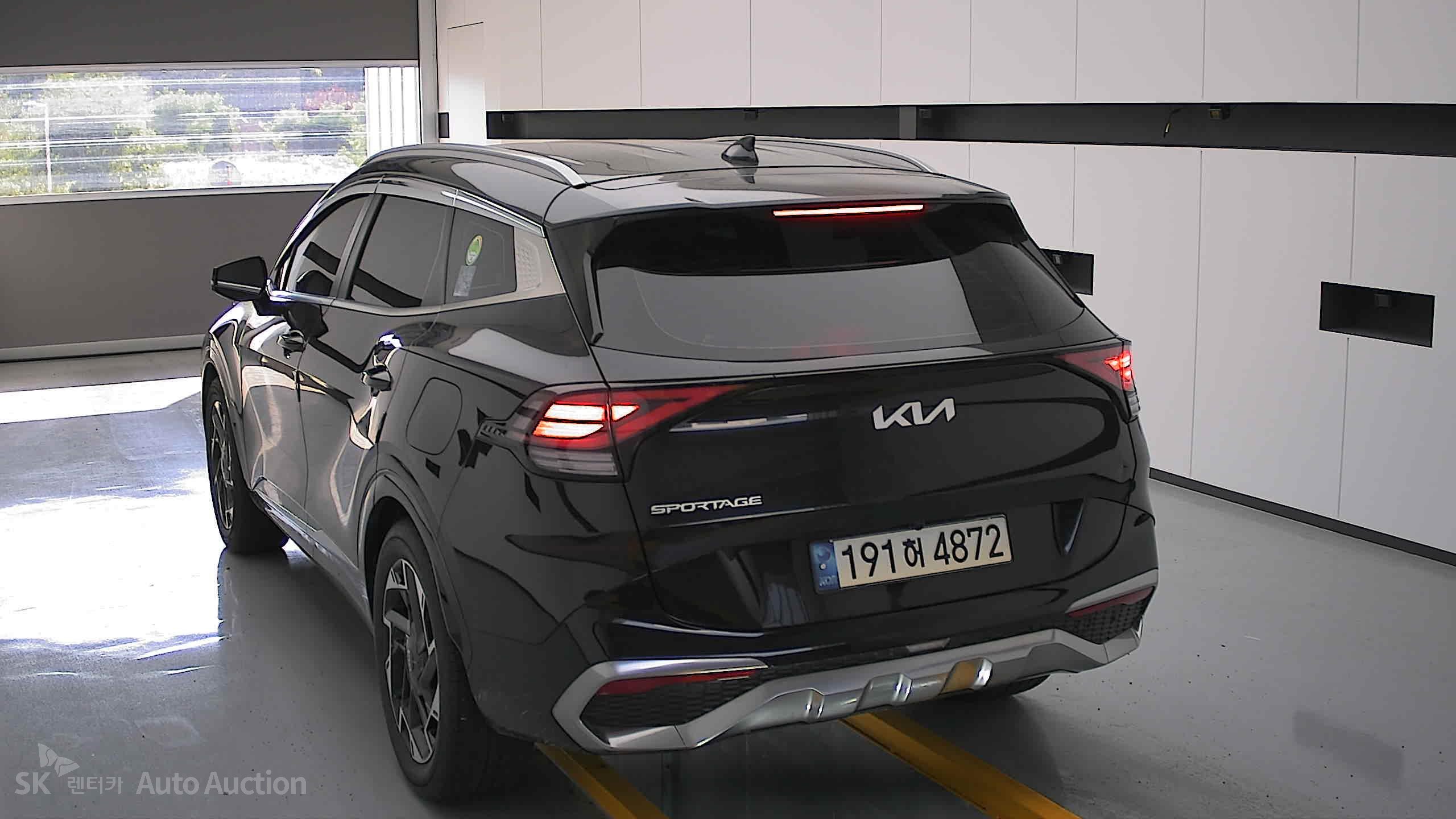 2022 - kia sportage