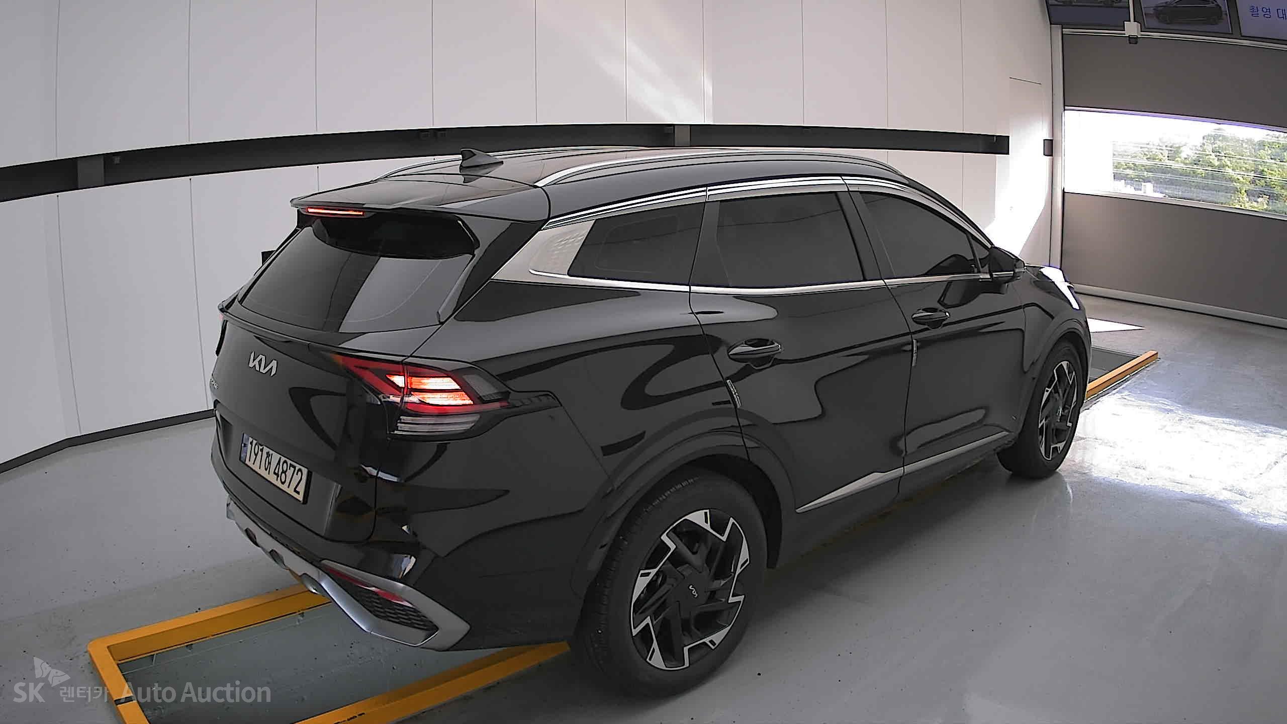 2022 - kia sportage