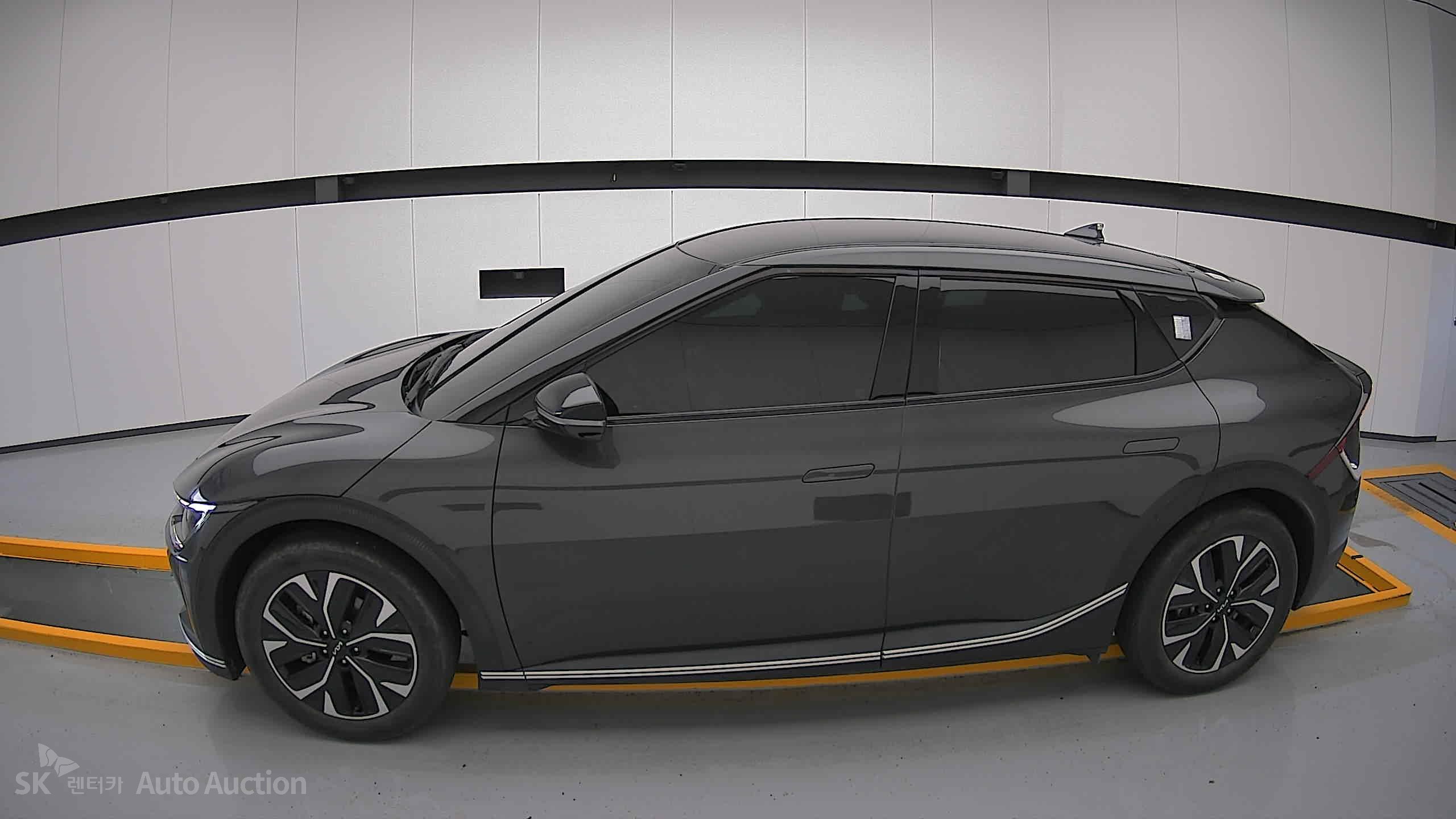 2022 - kia ev6