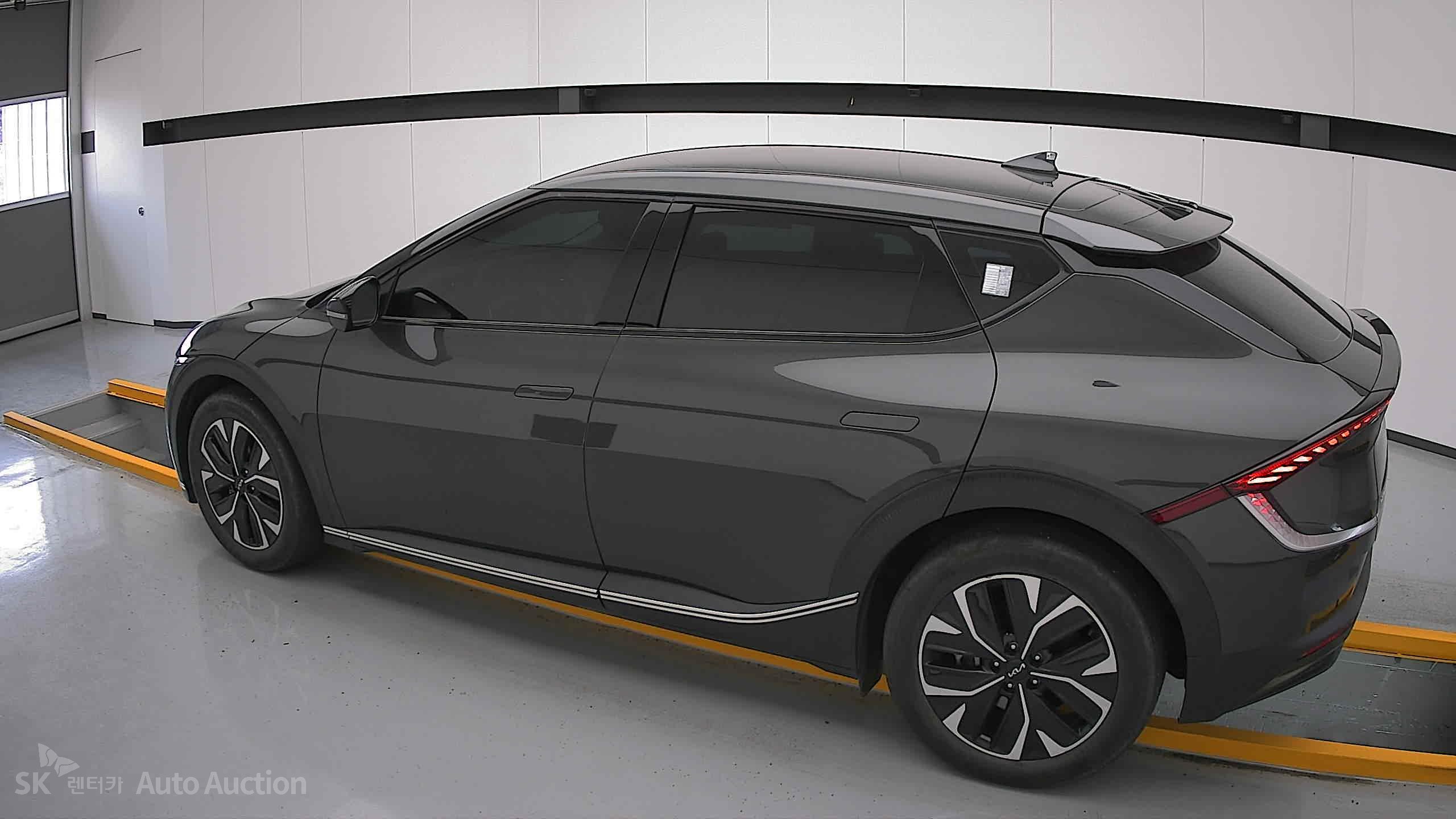 2022 - kia ev6