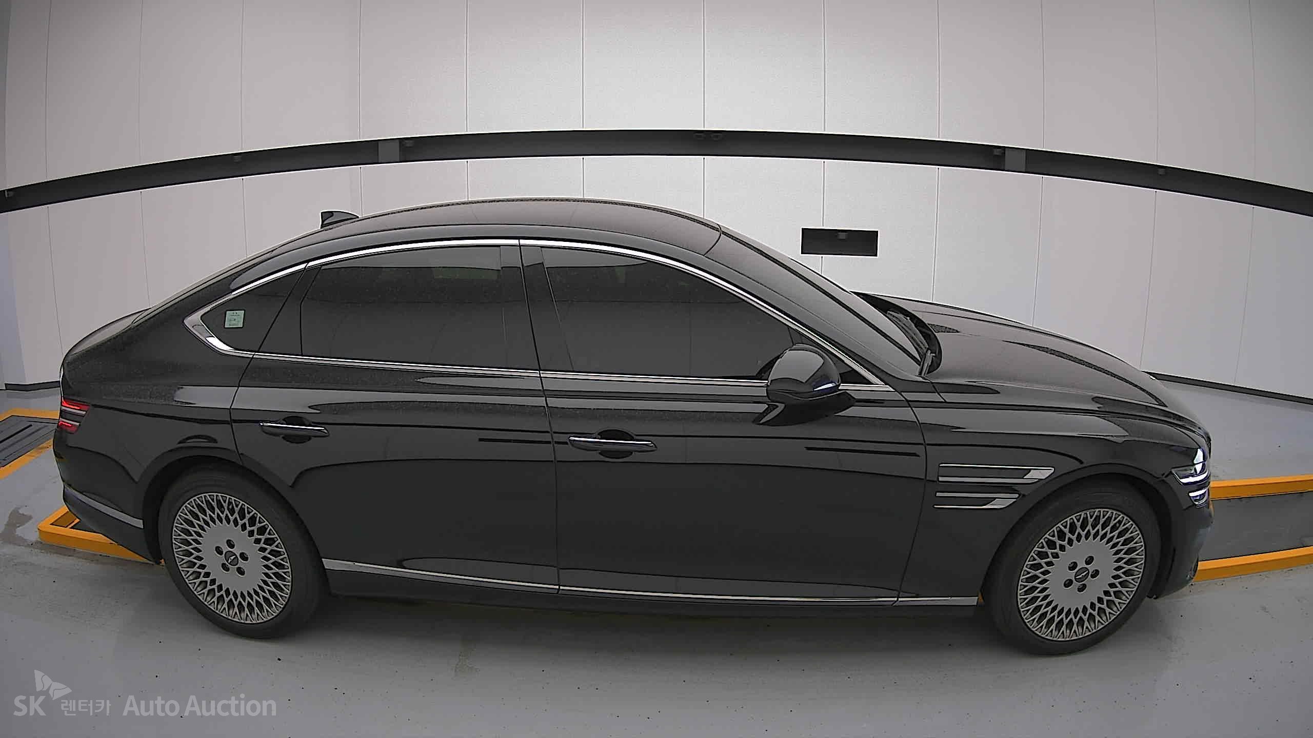 2022 - genesis g80