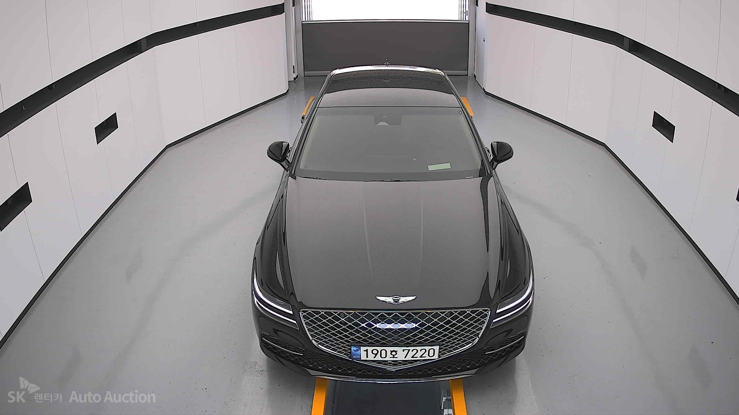2022 - genesis g80