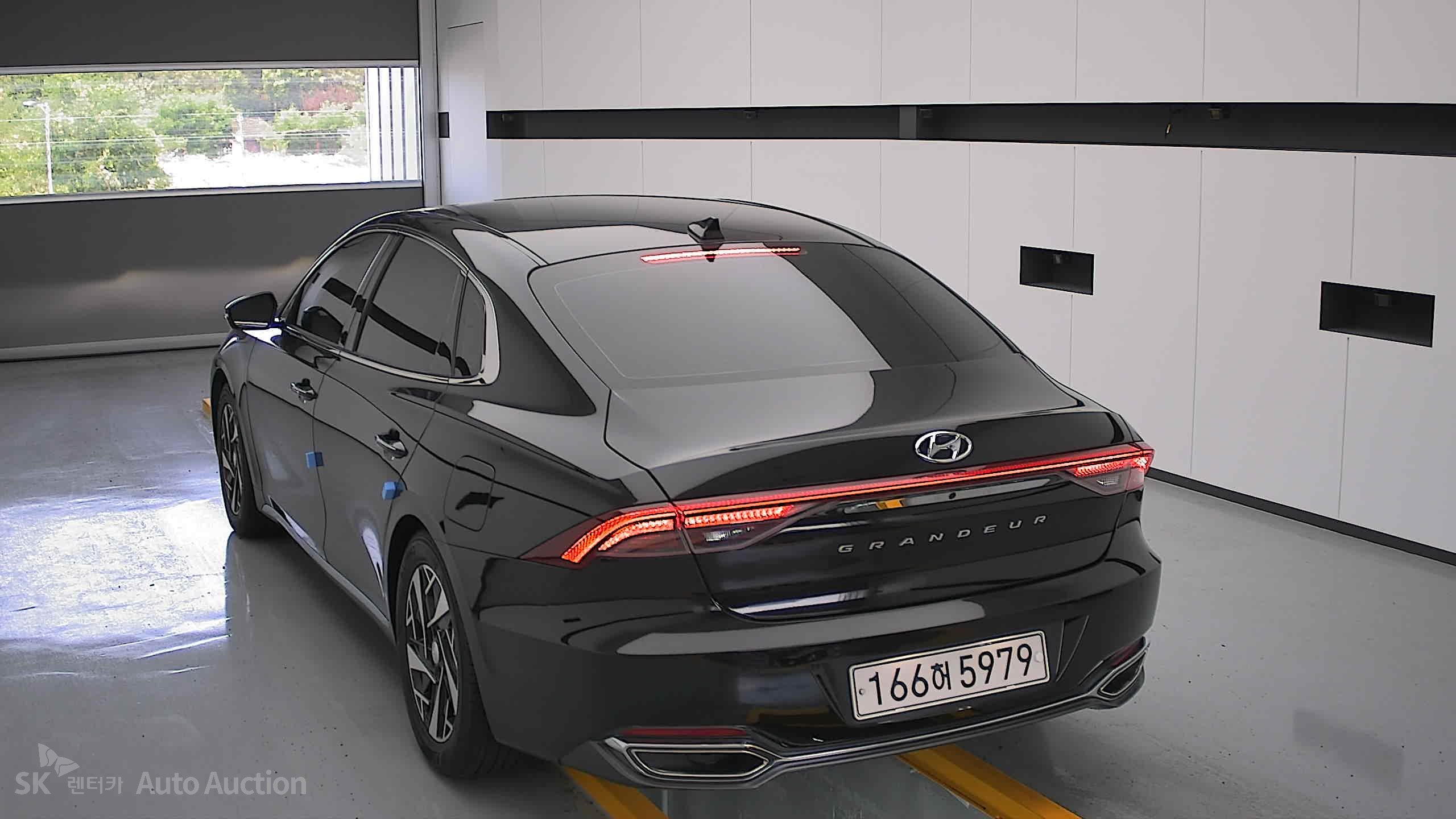 2020 - hyundai grandeur