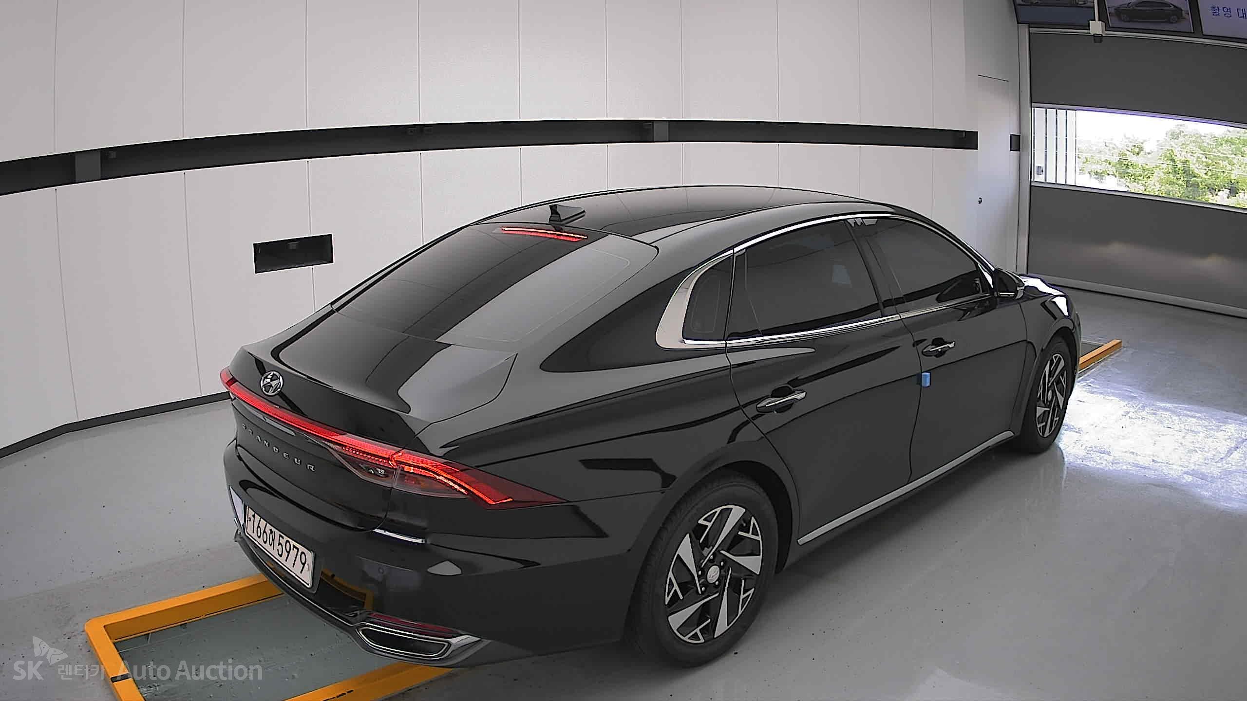 2020 - hyundai grandeur