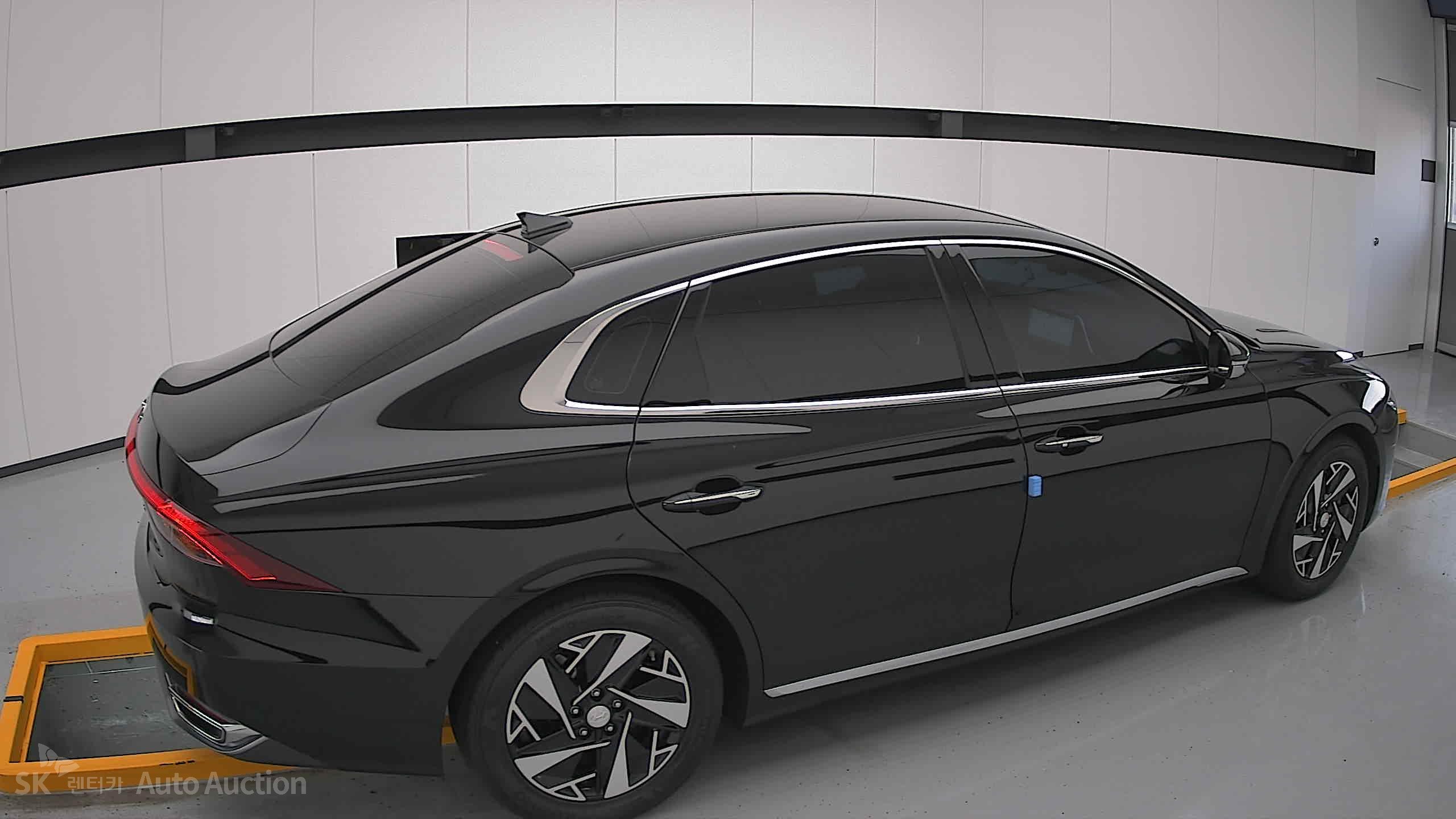 2020 - hyundai grandeur