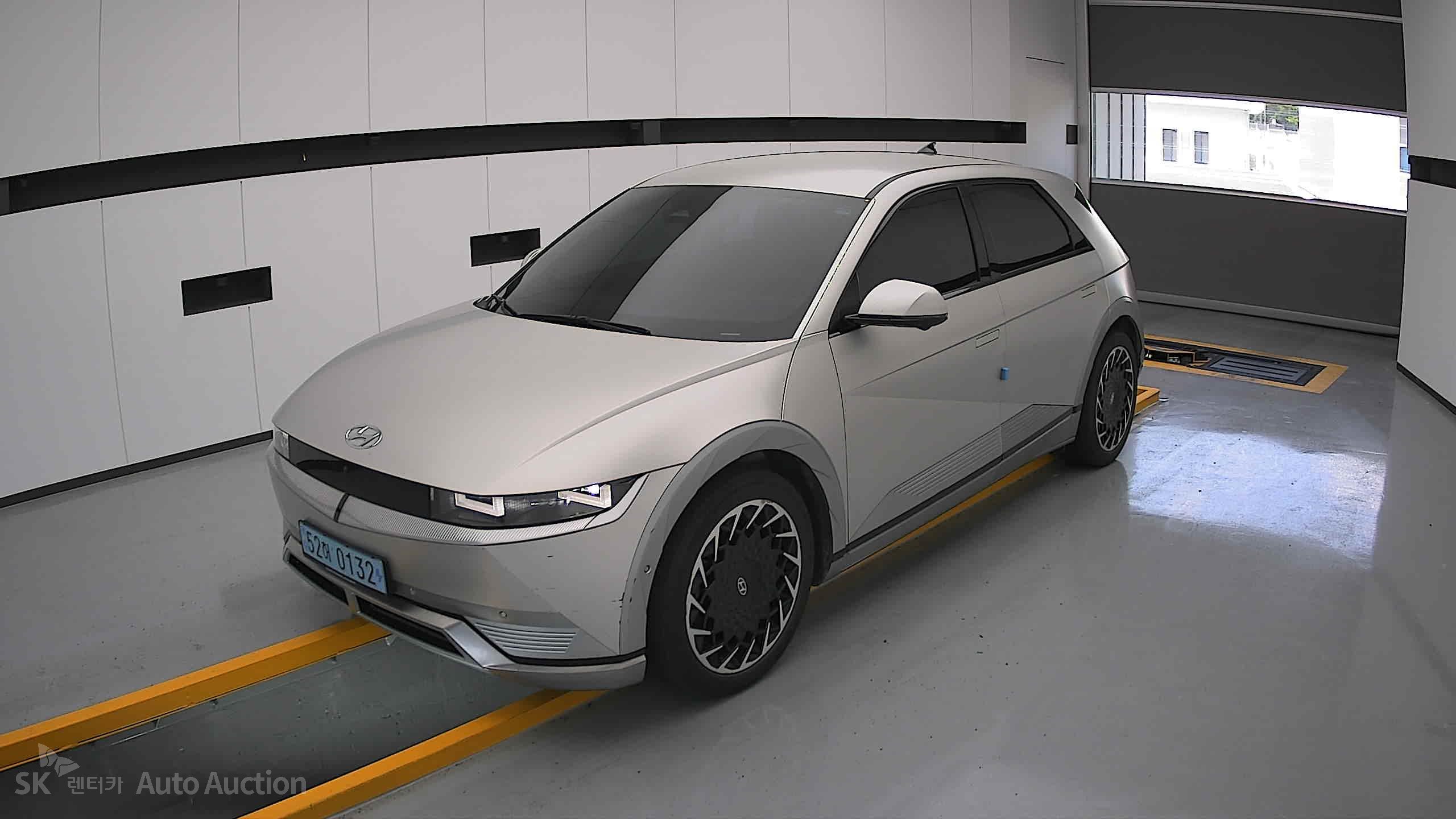 2022 - hyundai ioniq