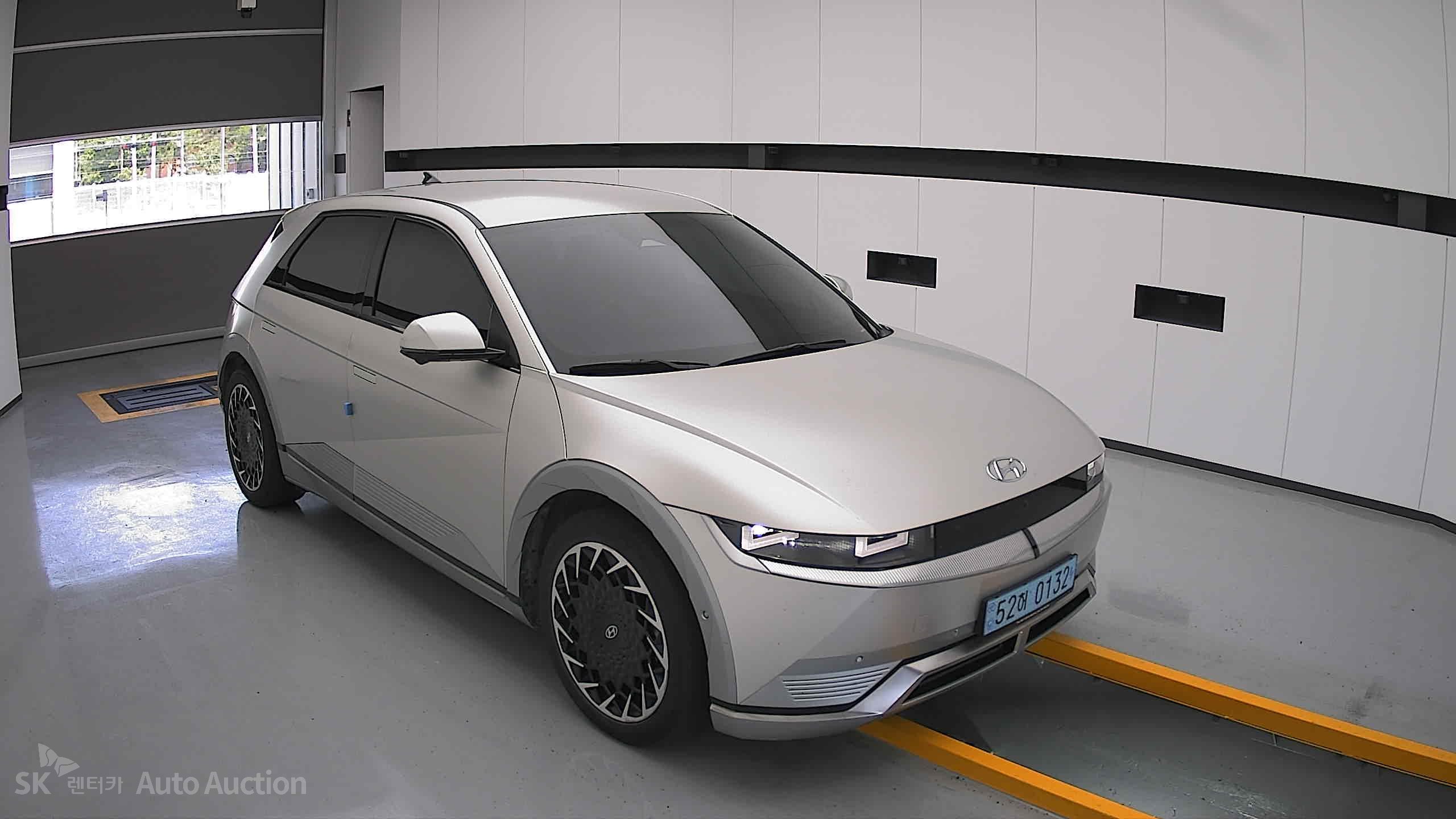 2022 - hyundai ioniq