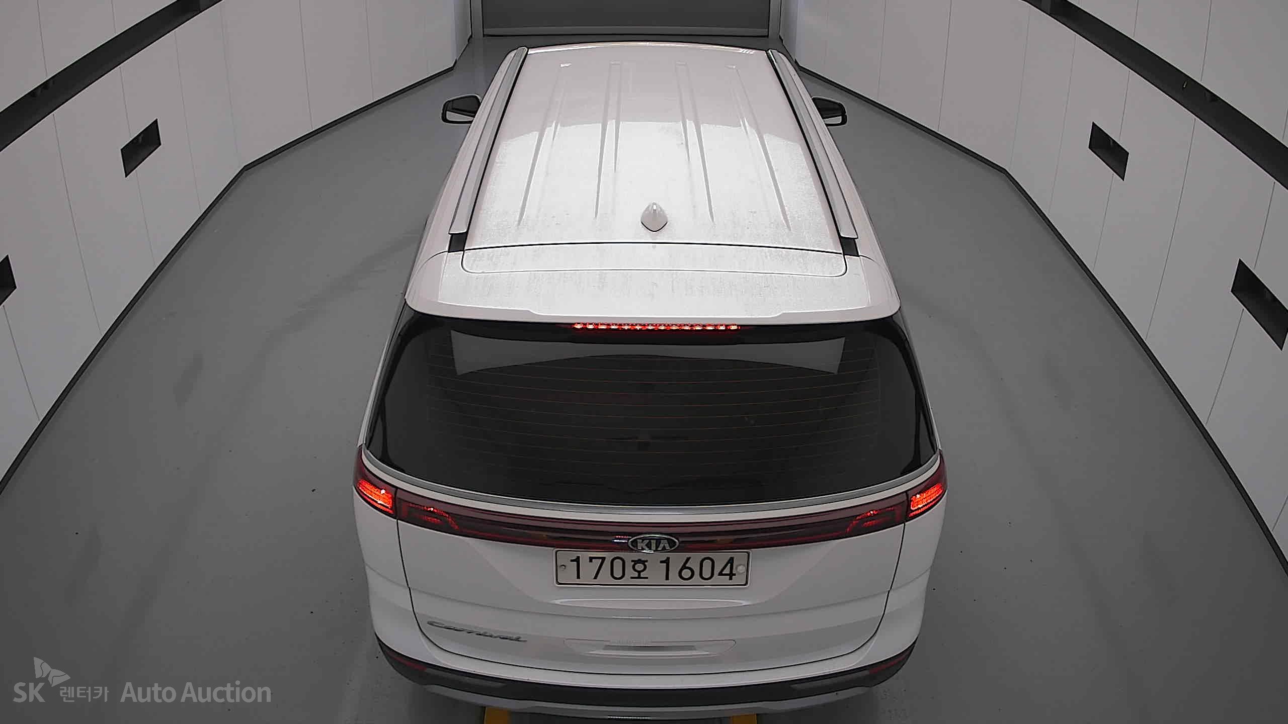 2021 - kia carnival