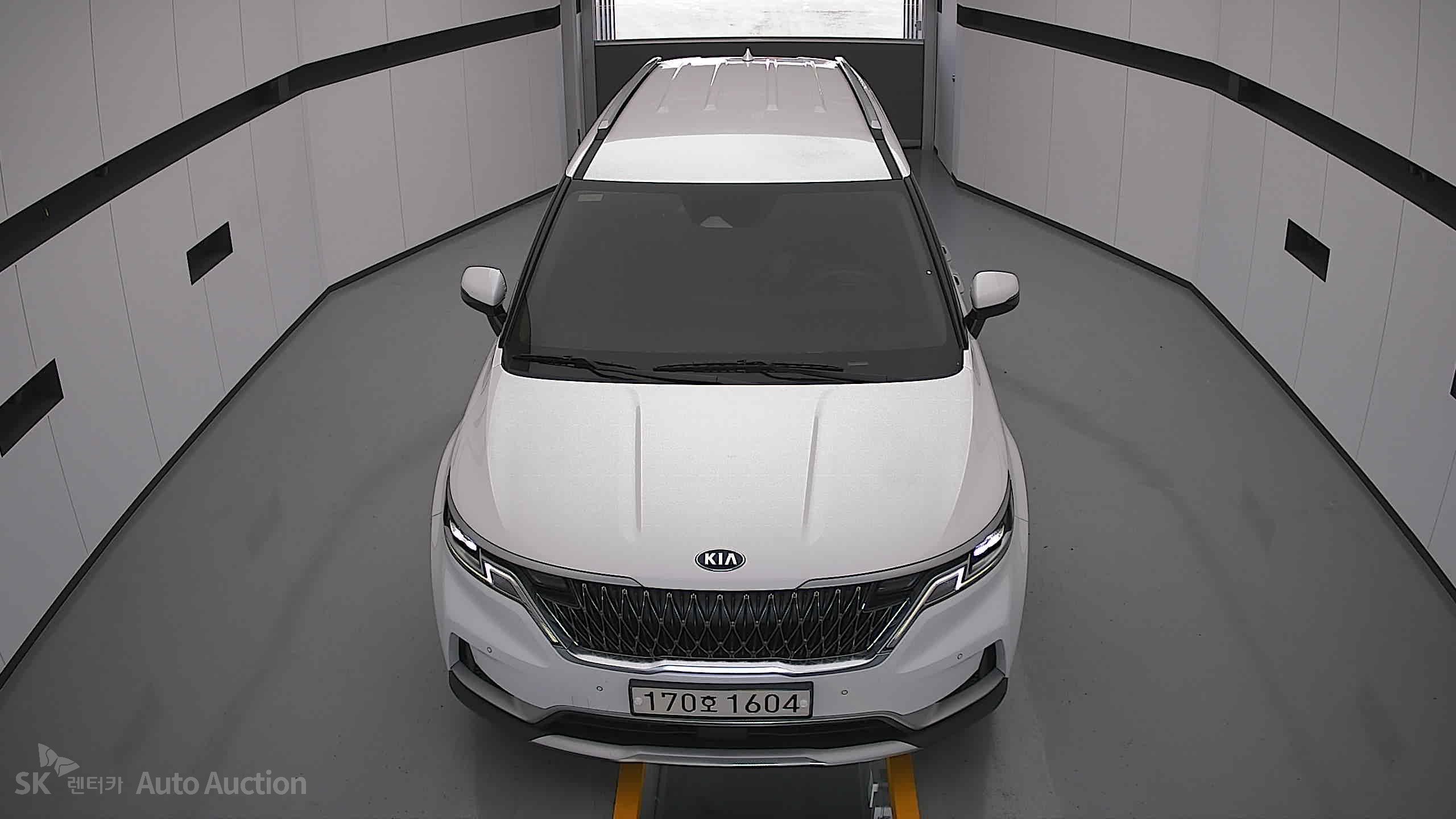 2021 - kia carnival