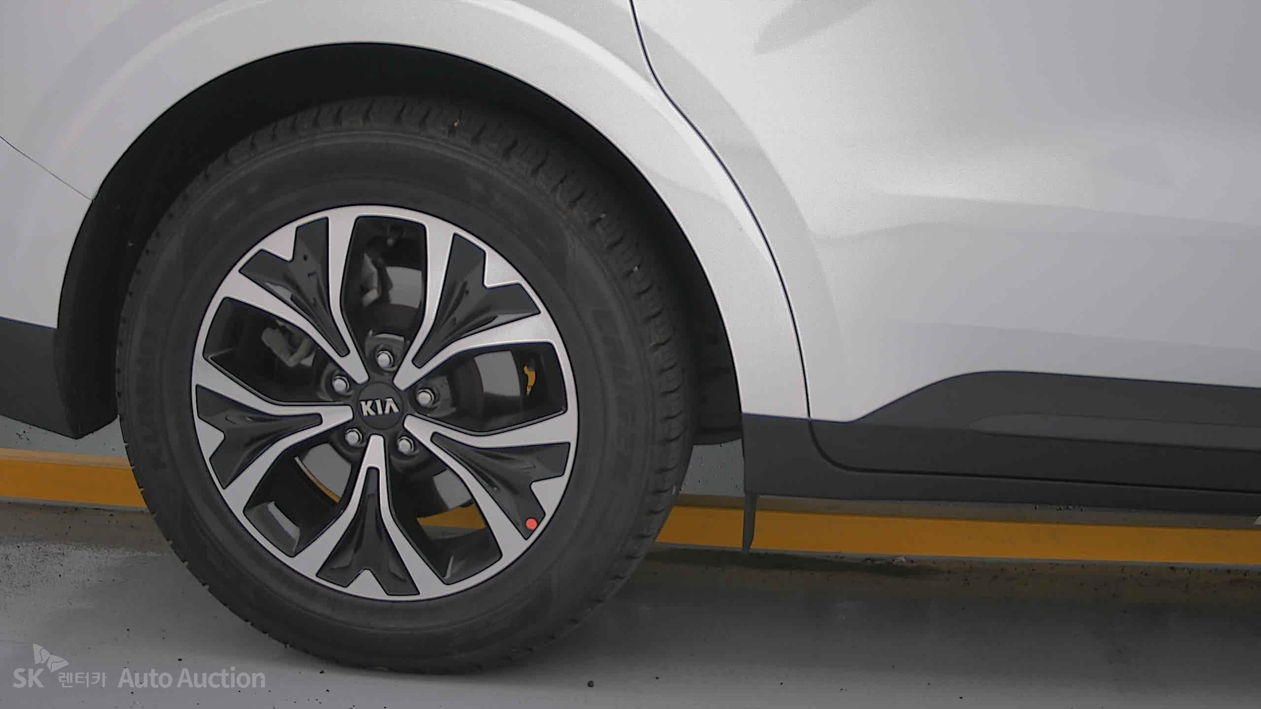 2021 - kia carnival