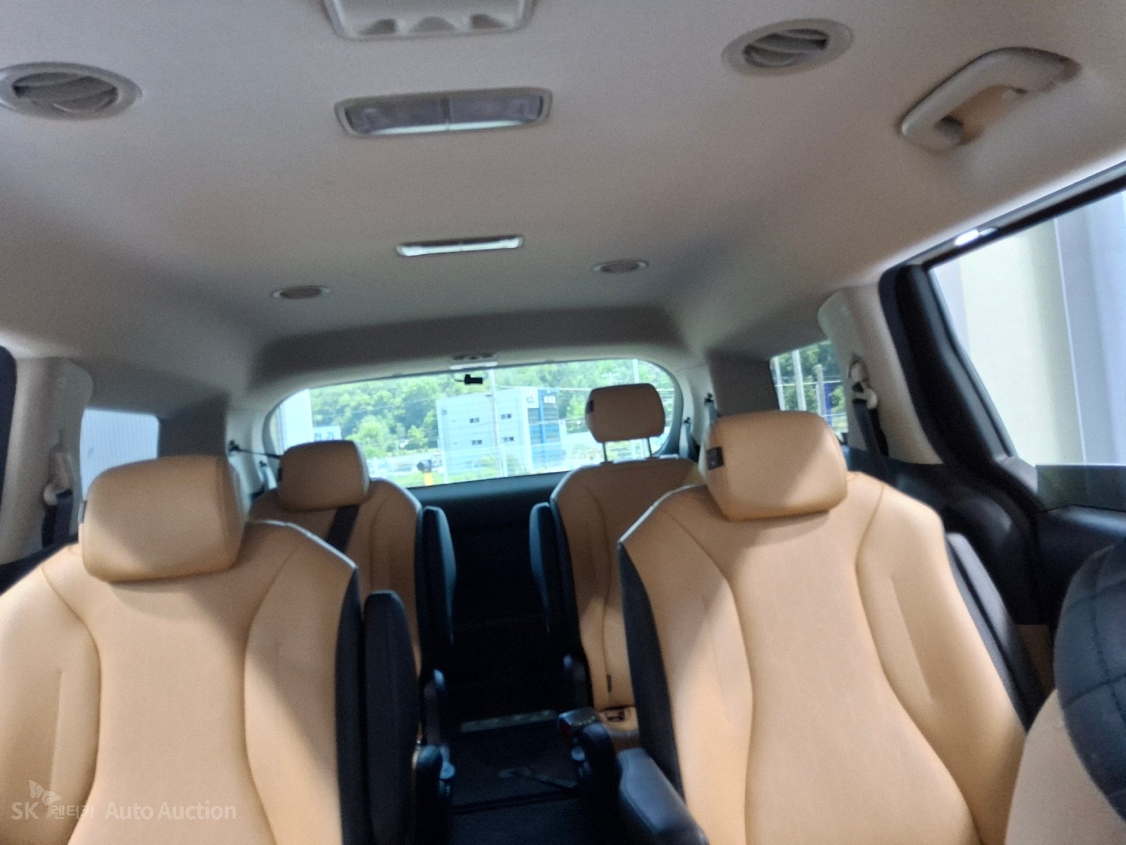 2021 - kia carnival