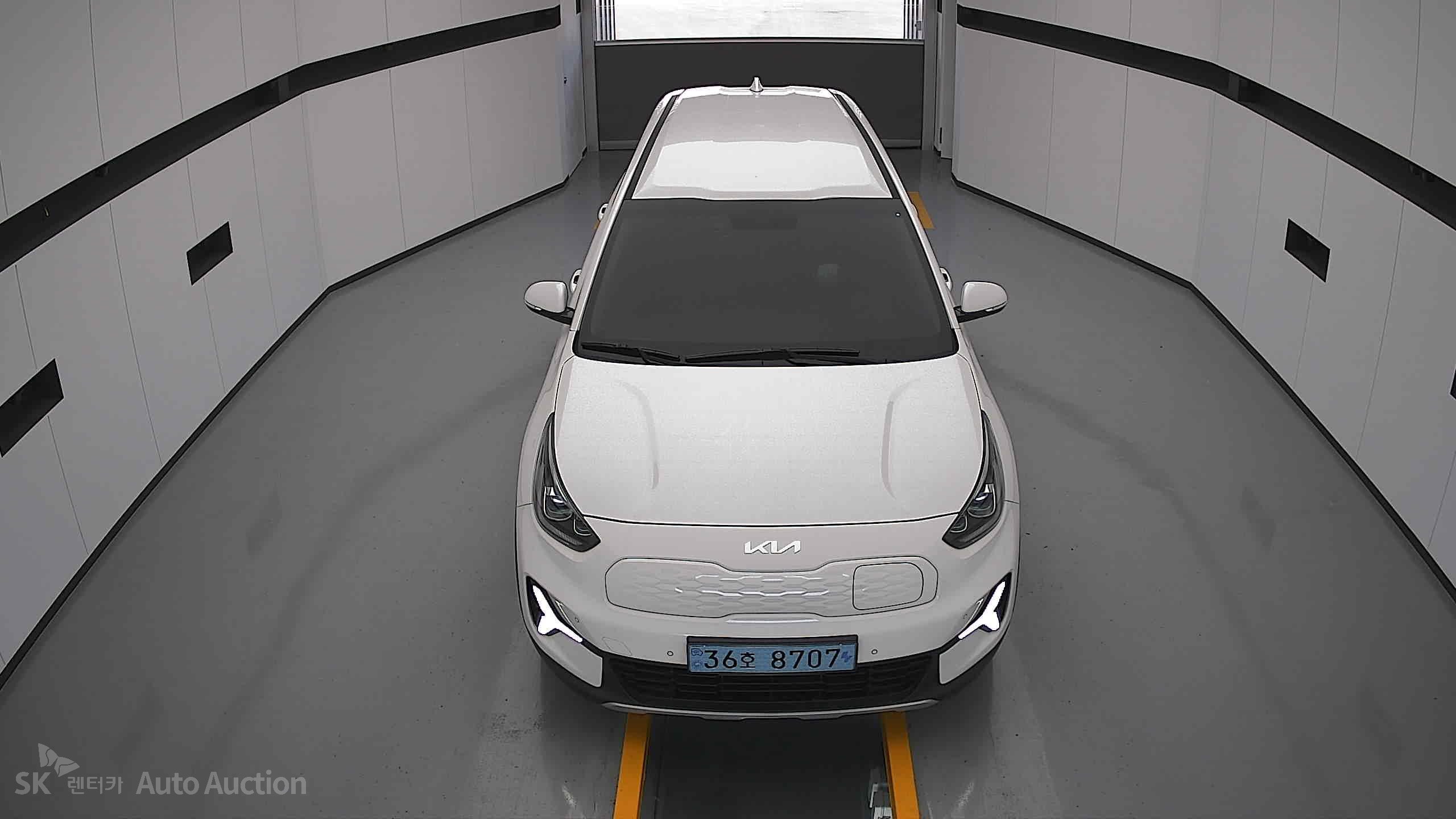 2023 - kia niro