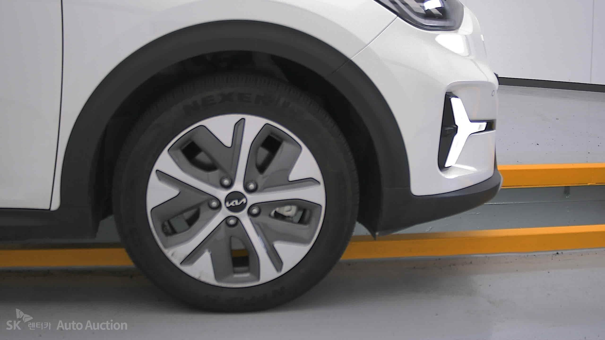 2023 - kia niro
