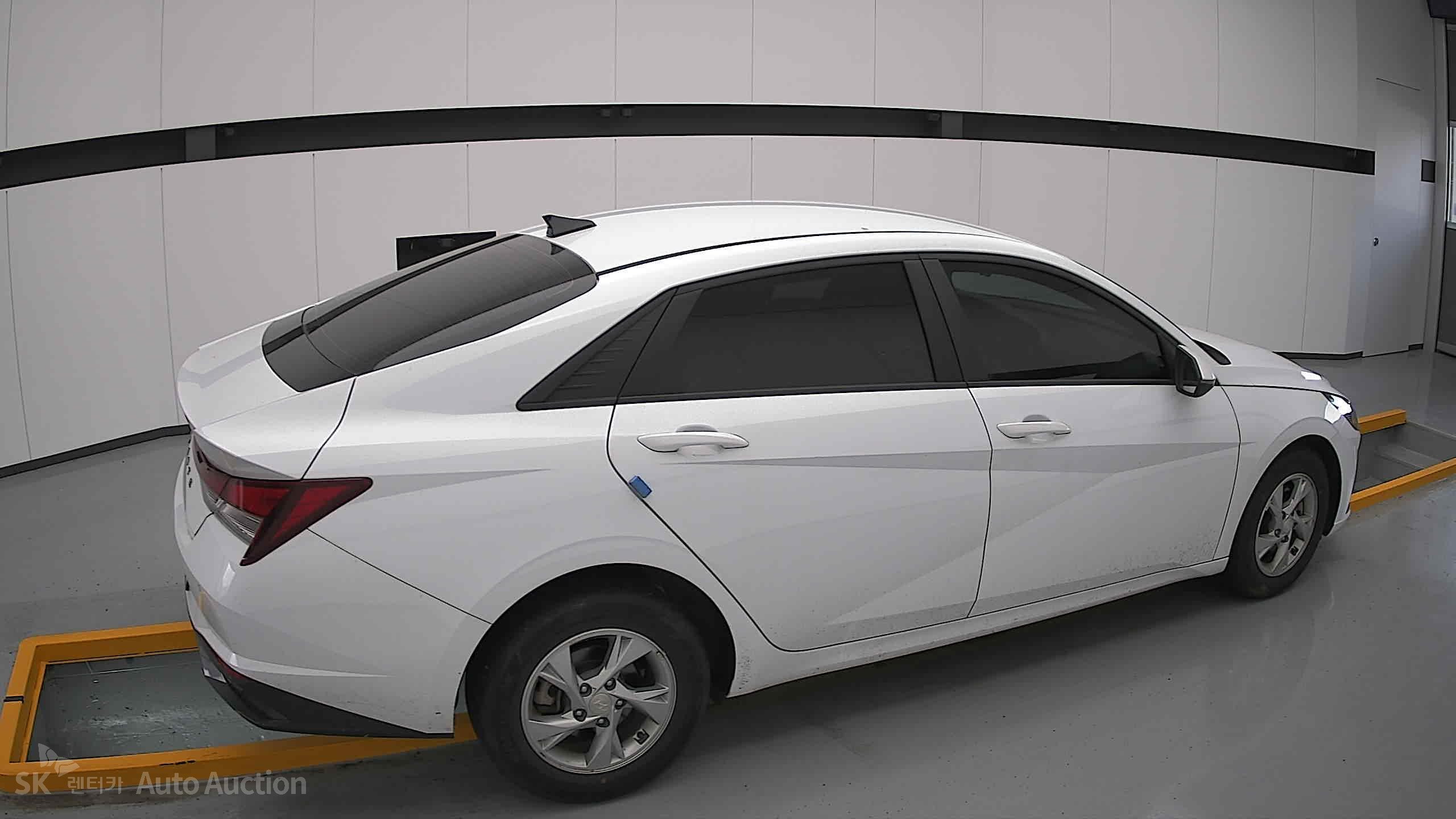 2023 - hyundai avante