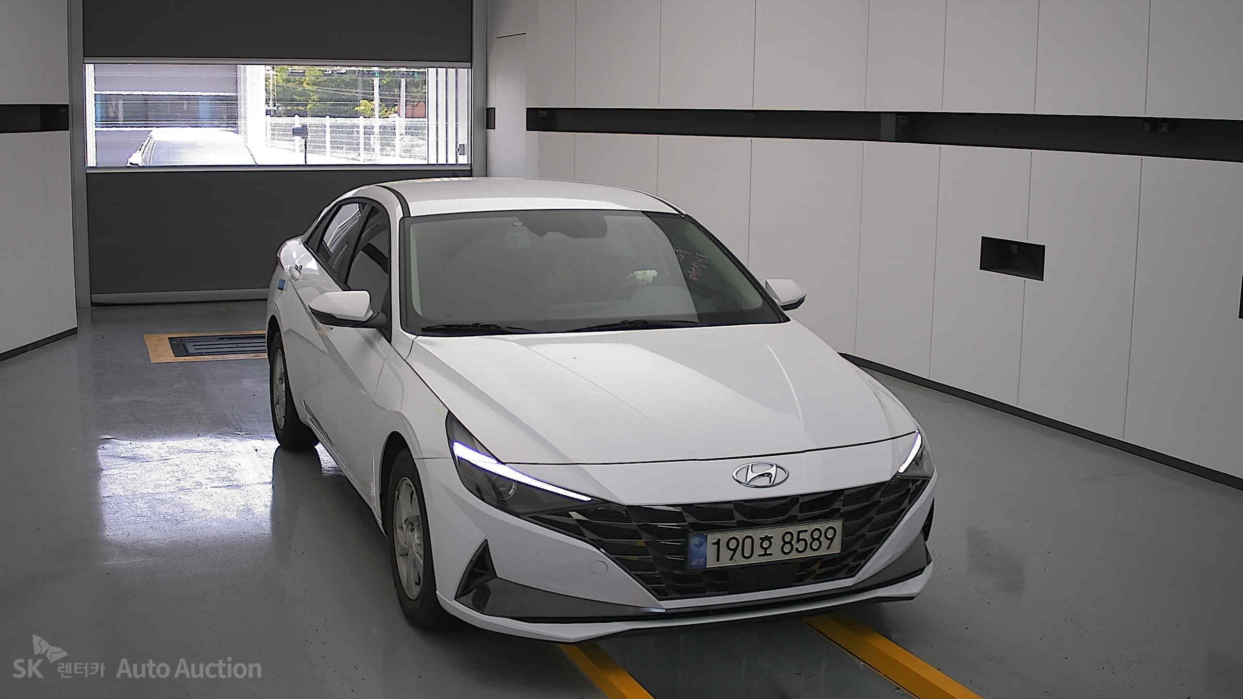 2023 - hyundai avante