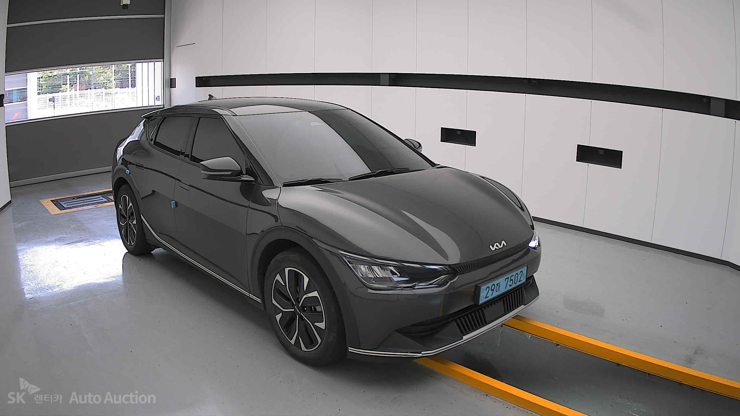 2022 - kia ev6