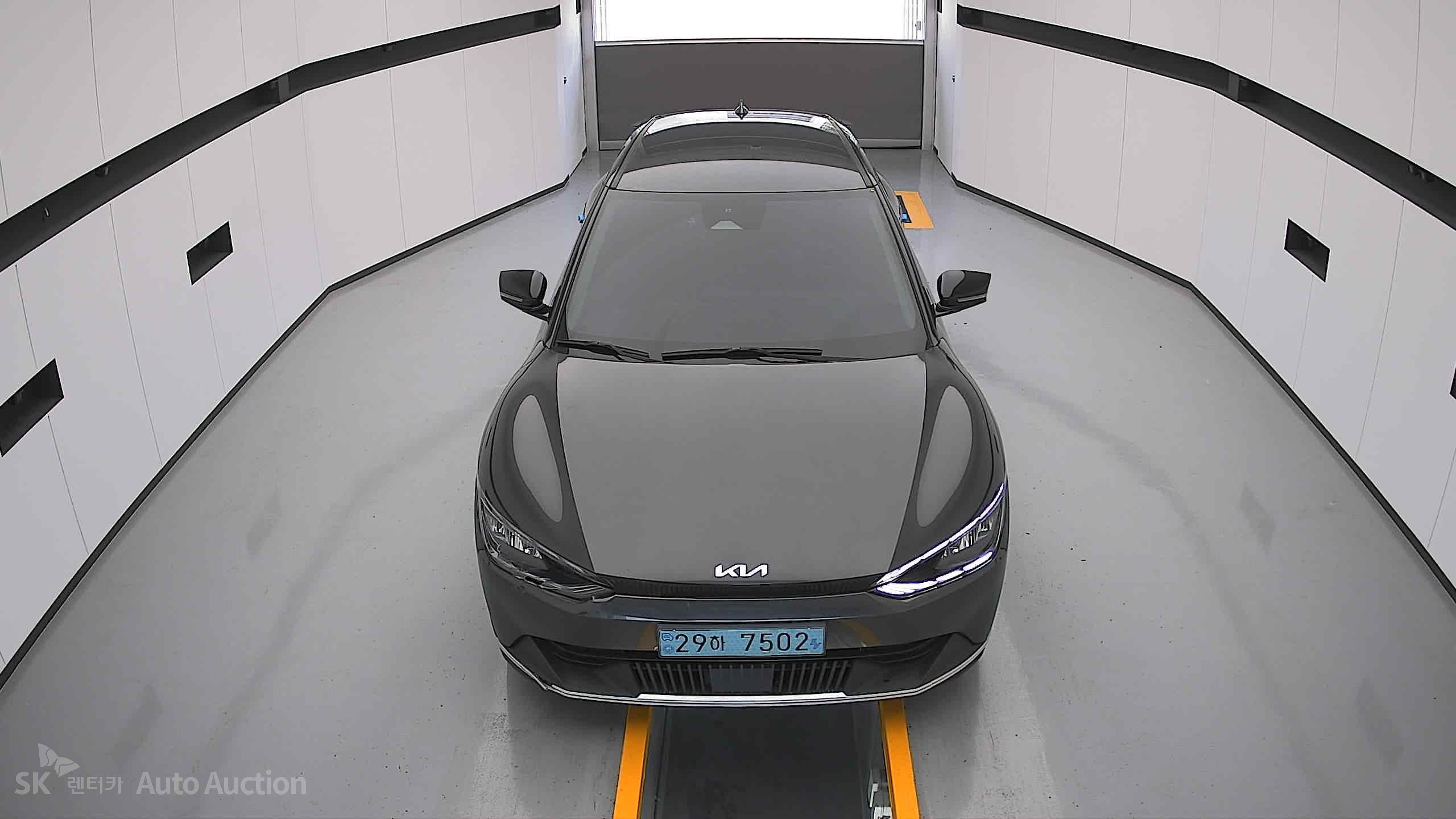 2022 - kia ev6