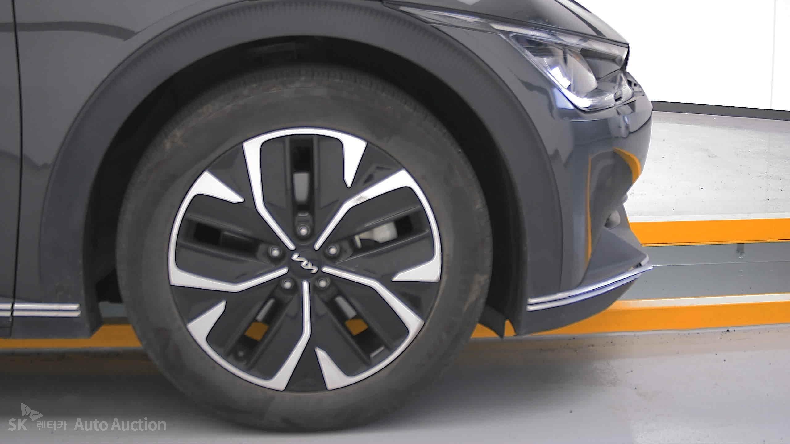 2022 - kia ev6