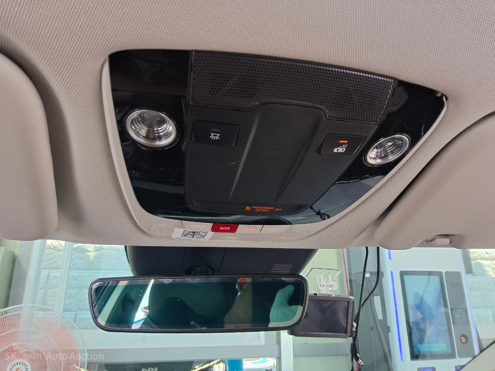 2022 - kia ev6