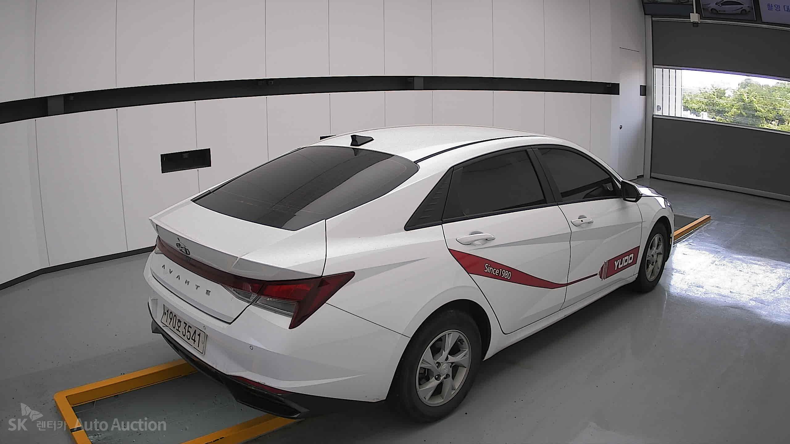 2022 - hyundai avante