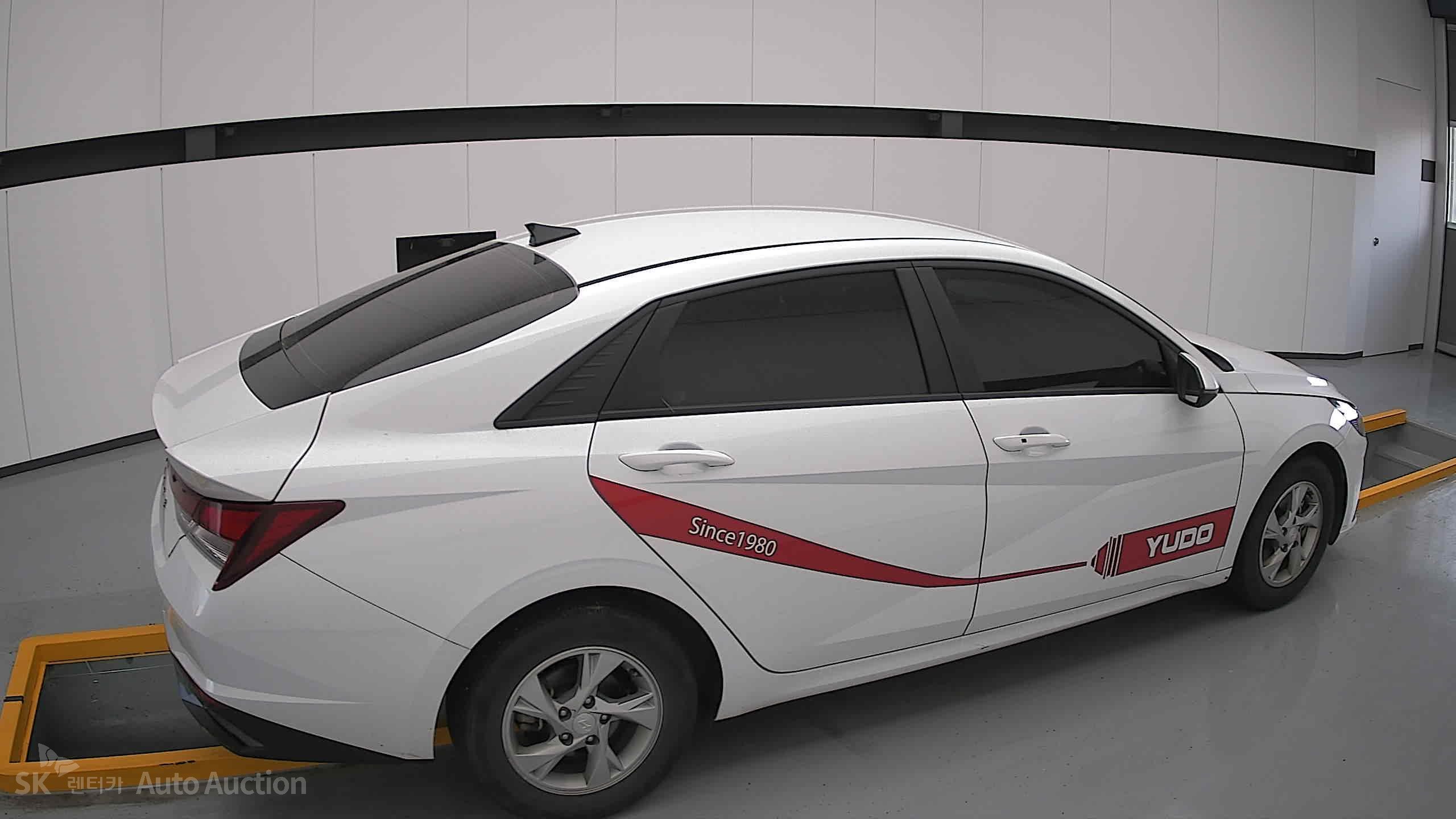 2022 - hyundai avante