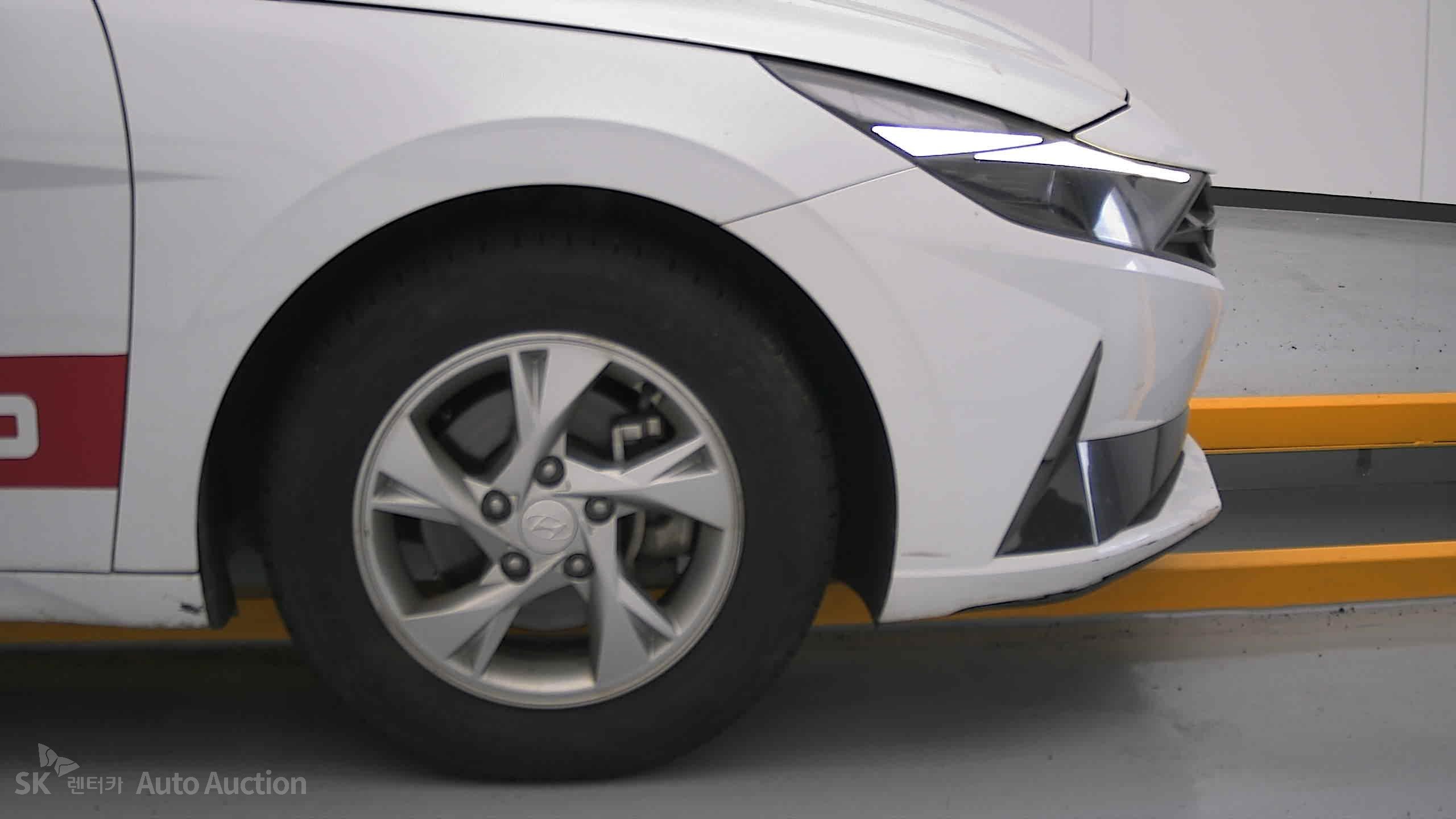 2022 - hyundai avante
