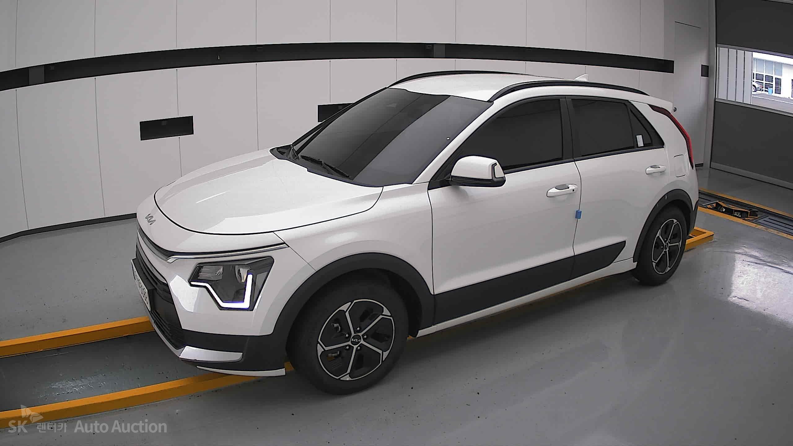 2022 - kia all-new niro