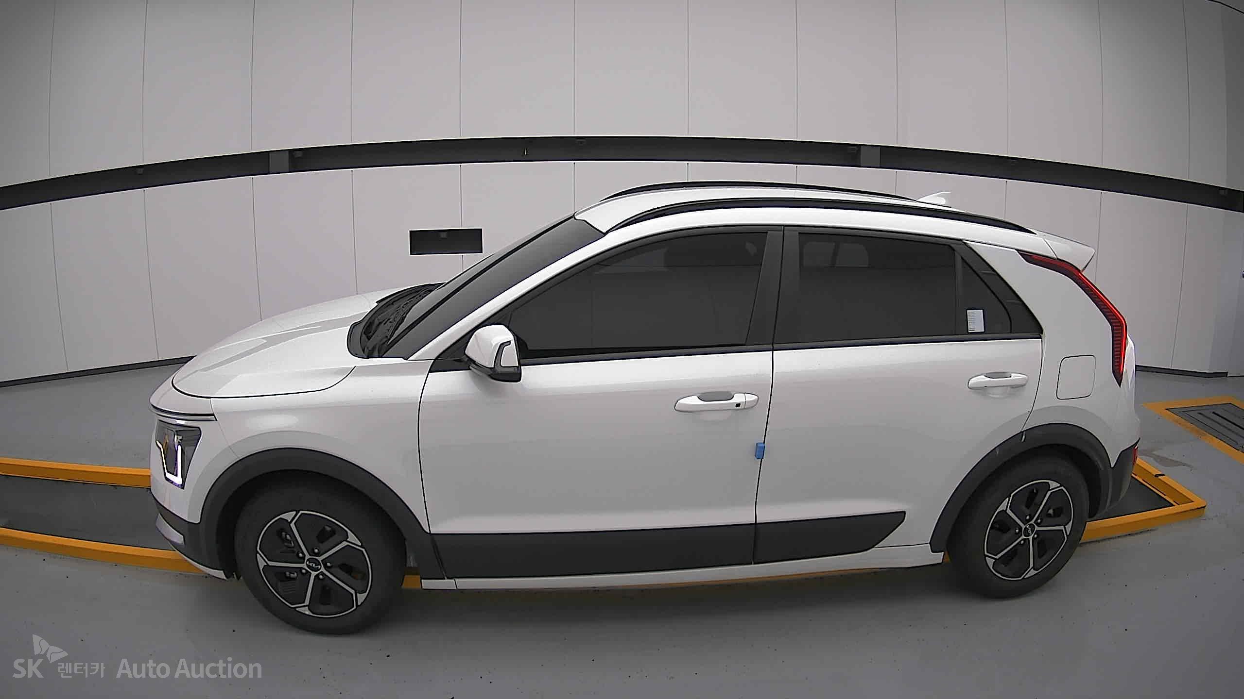 2022 - kia all-new niro