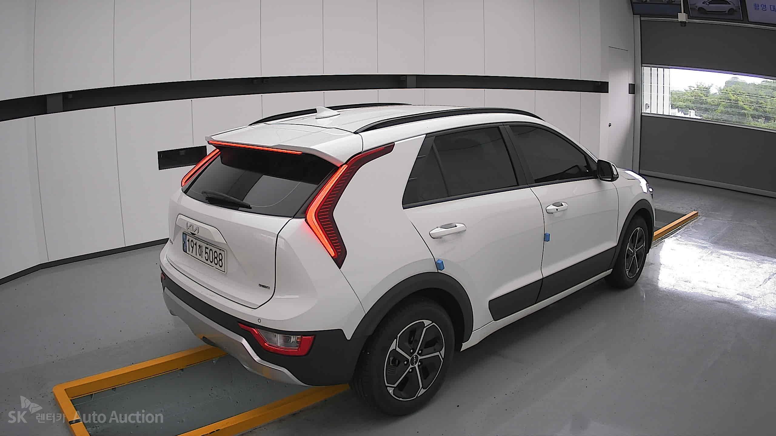 2022 - kia all-new niro