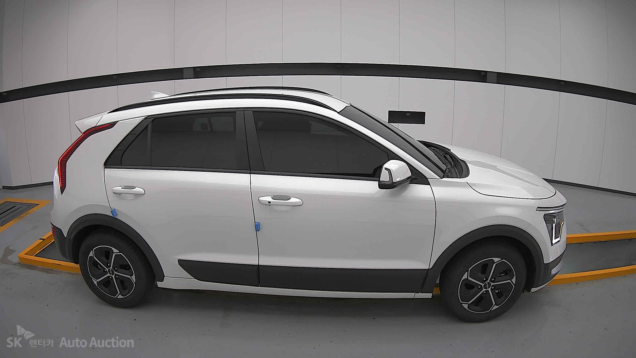 2022 - kia all-new niro