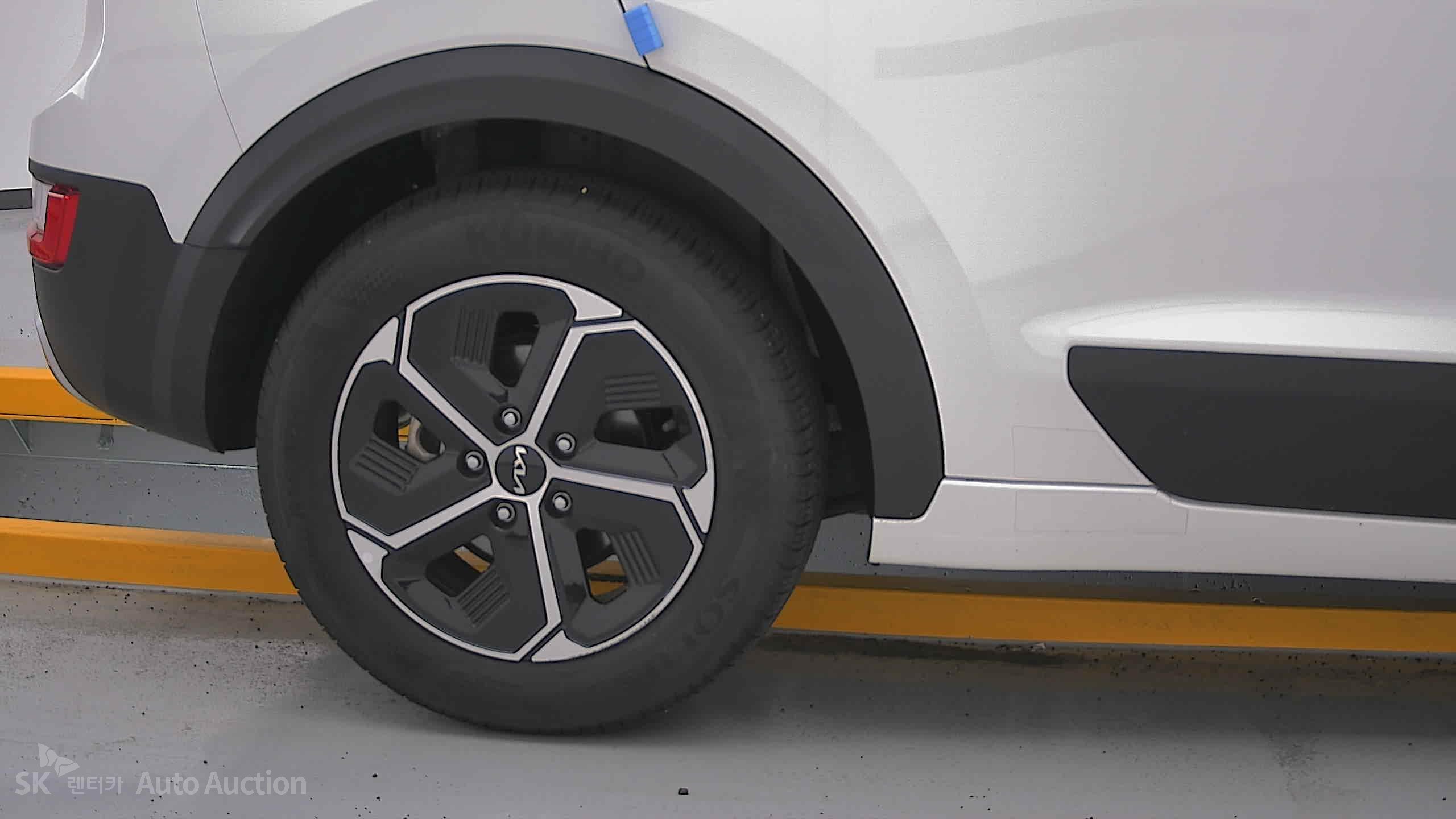 2022 - kia all-new niro