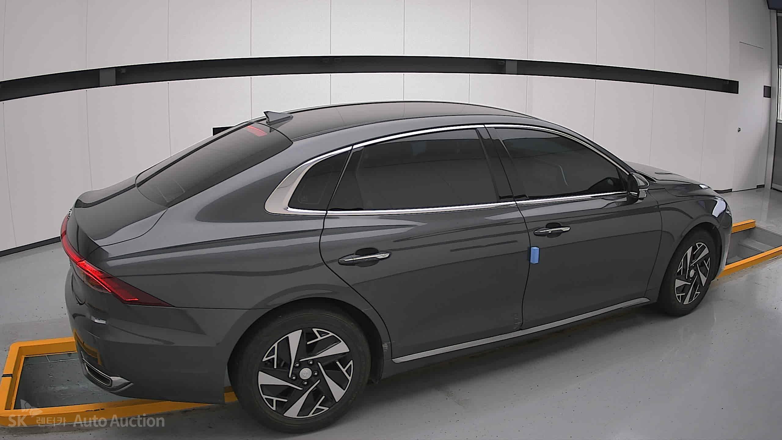 2023 - hyundai grandeur