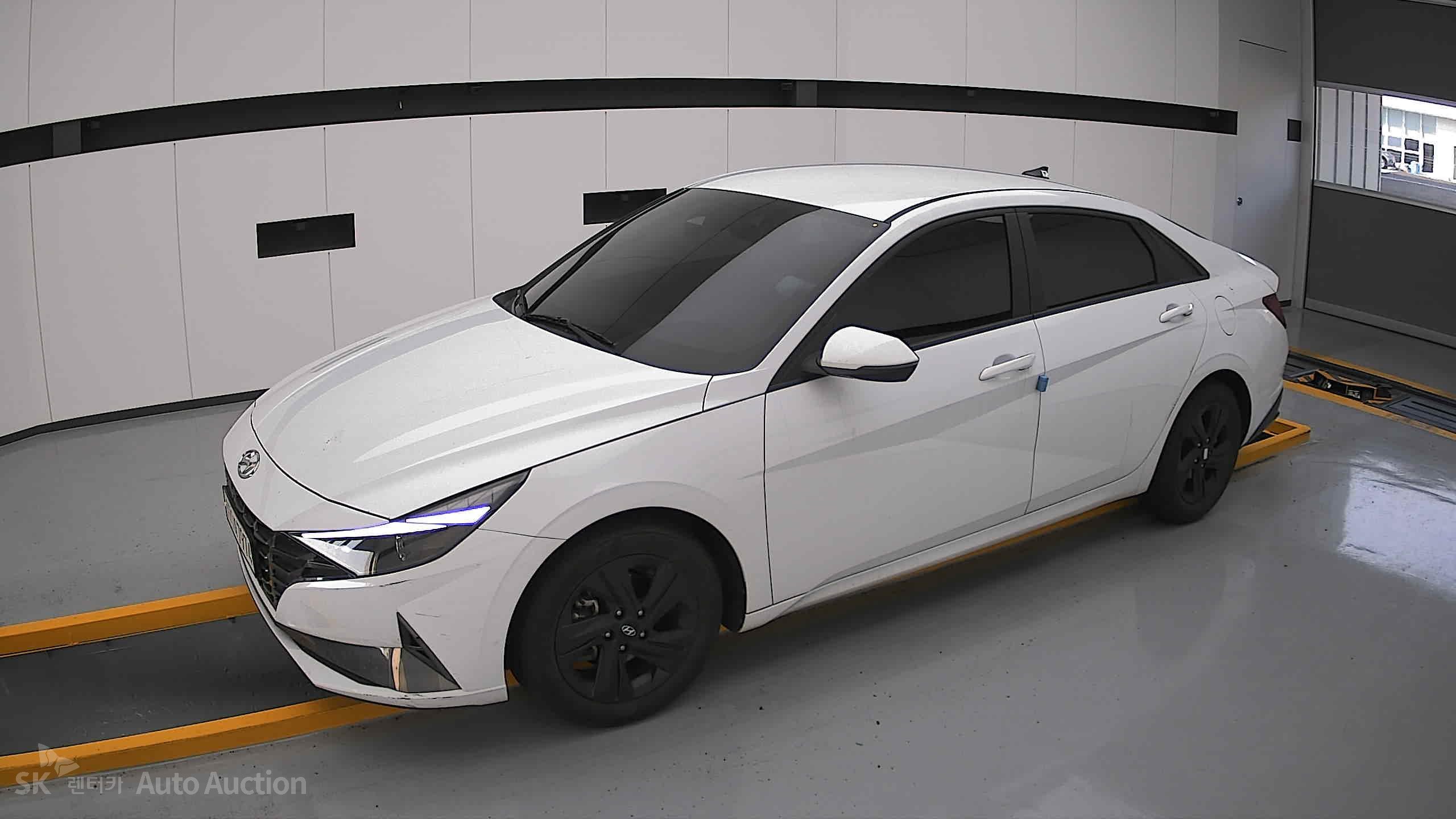 2023 - hyundai avante