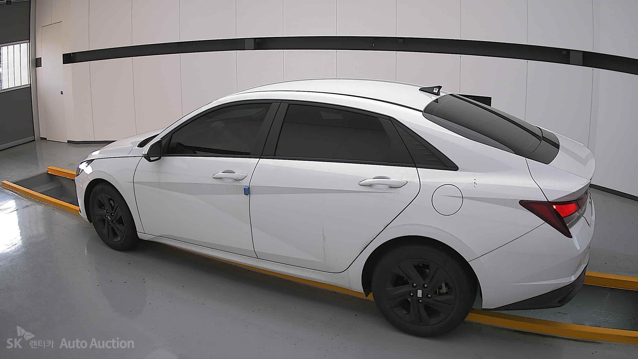 2023 - hyundai avante