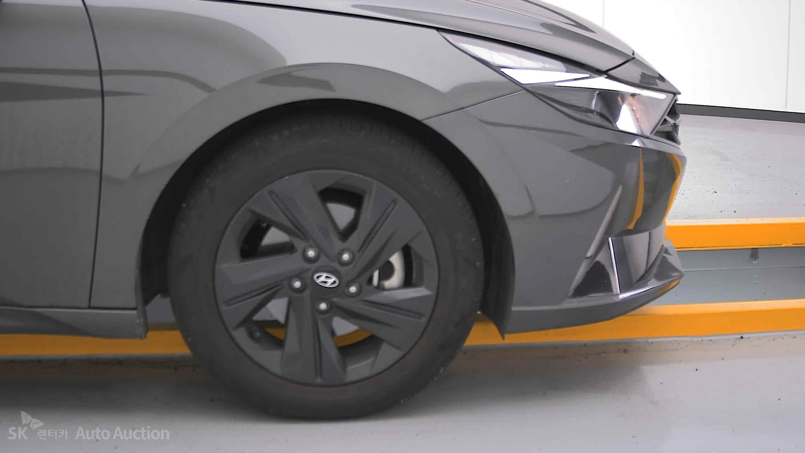 2023 - hyundai avante